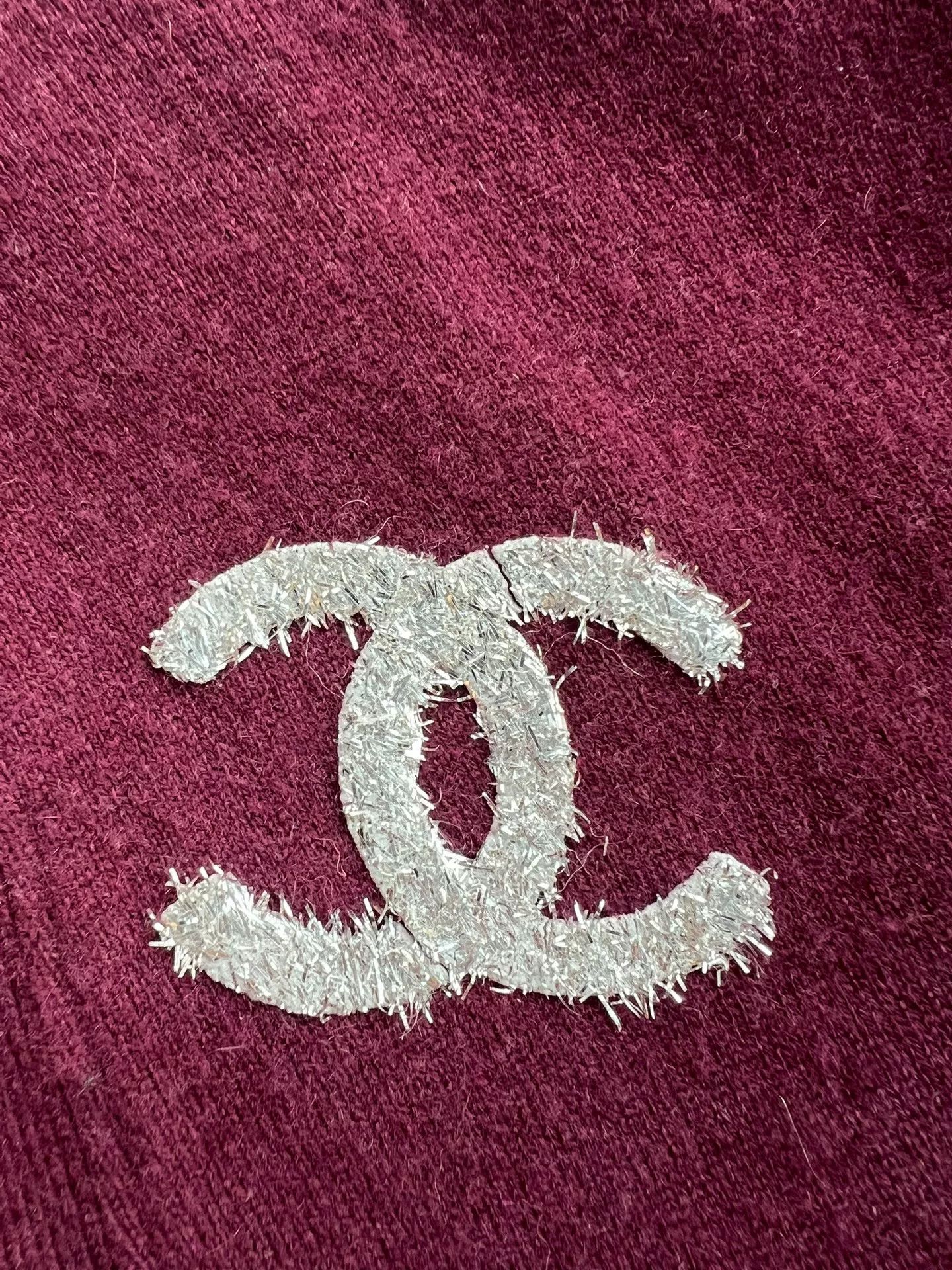 Chanel Chanel 22A Cashmere Cardigan Size 38 Size US M / EU 48-50 / 2 - 4 Thumbnail