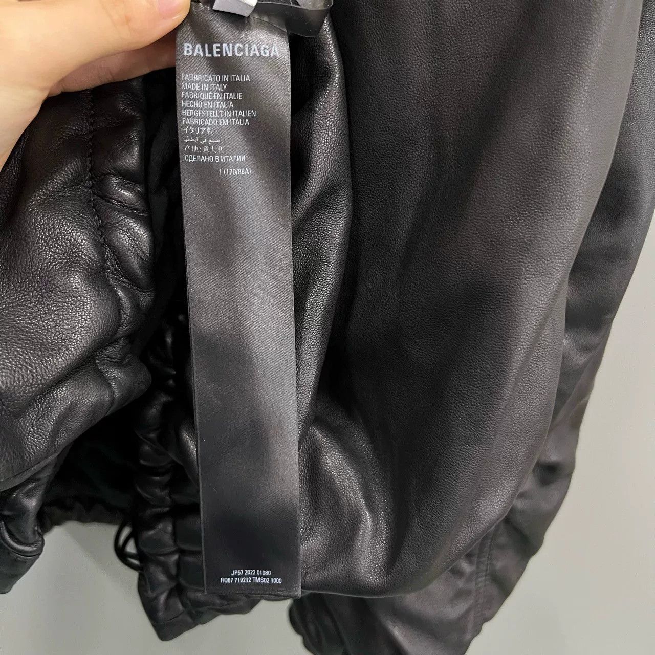 Balenciaga Balenciaga Black Leather Hoodie Size US S / EU 44-46 / 1 - 3 Thumbnail