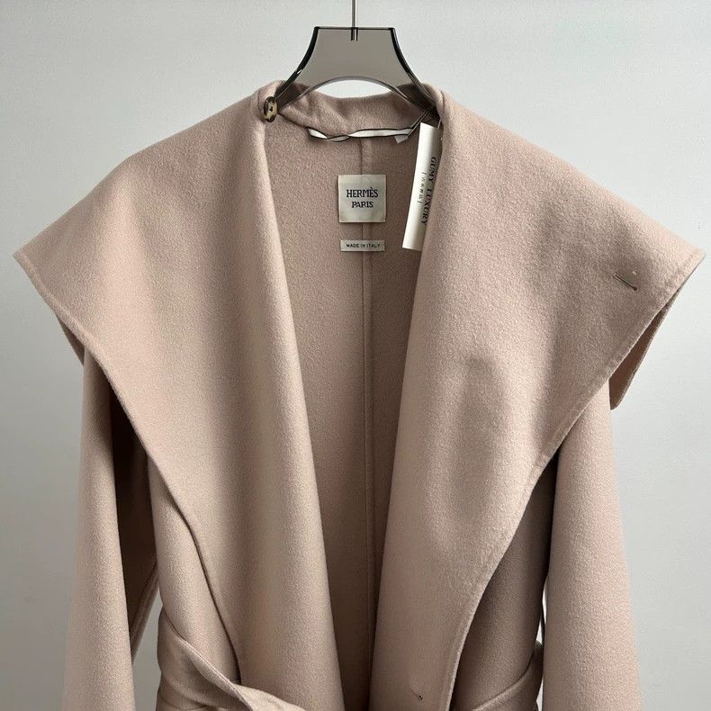 Hermes Hermes Pink Cashmere Coat Size 36 Size US S / EU 44-46 / 1 - 6 Thumbnail