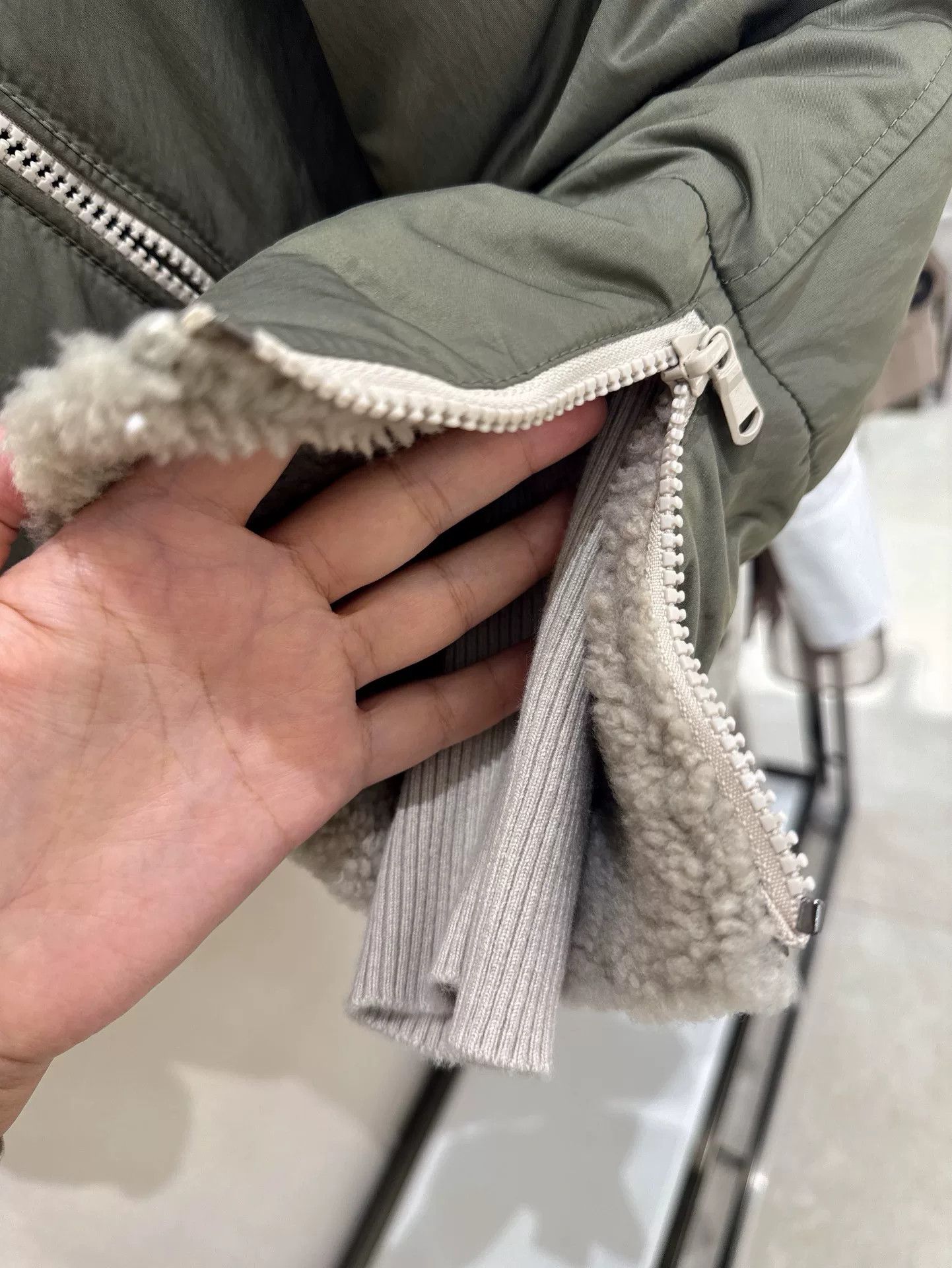 Brunello Cucinelli Brunello Cucinelli Down Jacket Size US S / EU 44-46 / 1 - 5 Thumbnail