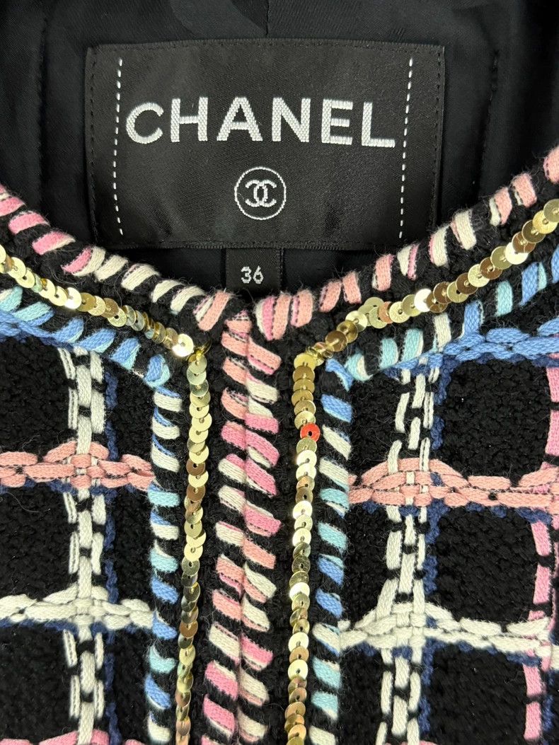 Chanel Chanel Tweed Check Four-Pocket Jacket Size US M / EU 48-50 / 2 - 4 Thumbnail