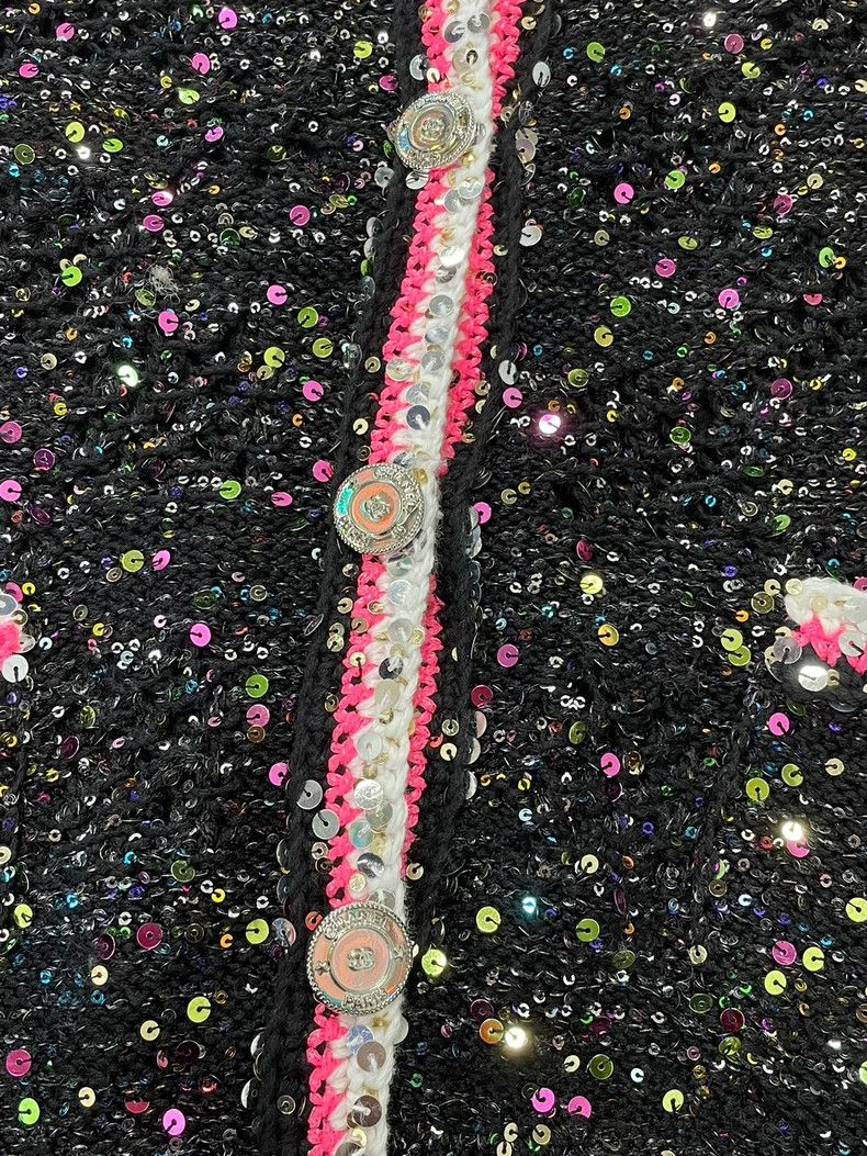 Chanel Chanel 24C Sequin Cardigan Black Size US M / EU 48-50 / 2 - 2 Thumbnail