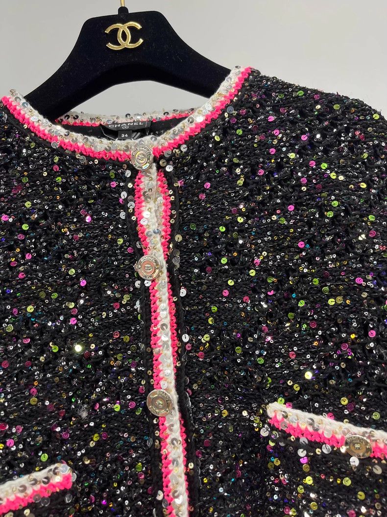 Chanel Chanel 24C Black Sequin Cardigan Size US M / EU 48-50 / 2 - 2 Thumbnail
