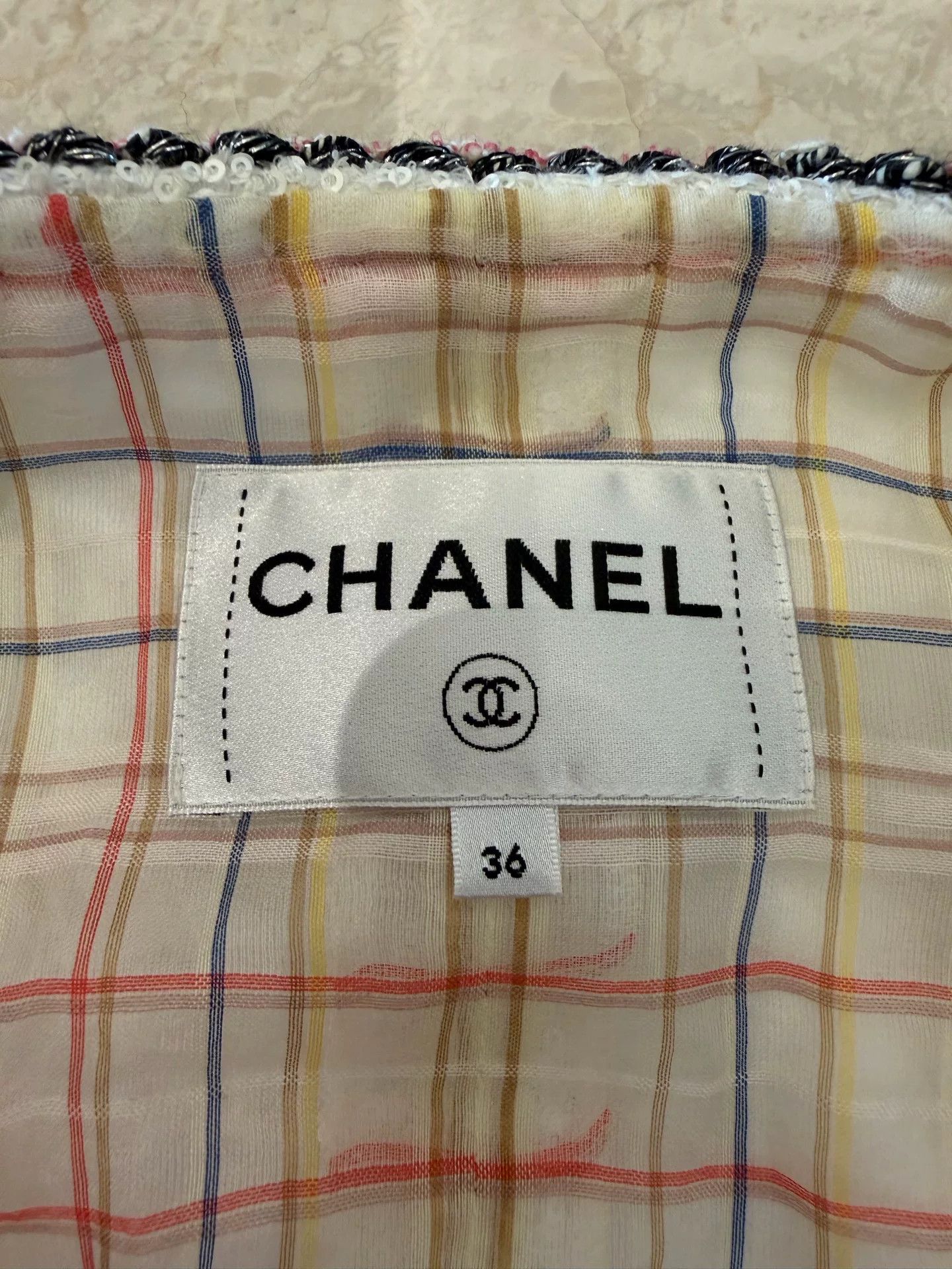 Chanel Chanel 20C Beaded Four-Pocket Jacket Size US S / EU 44-46 / 1 - 3 Thumbnail