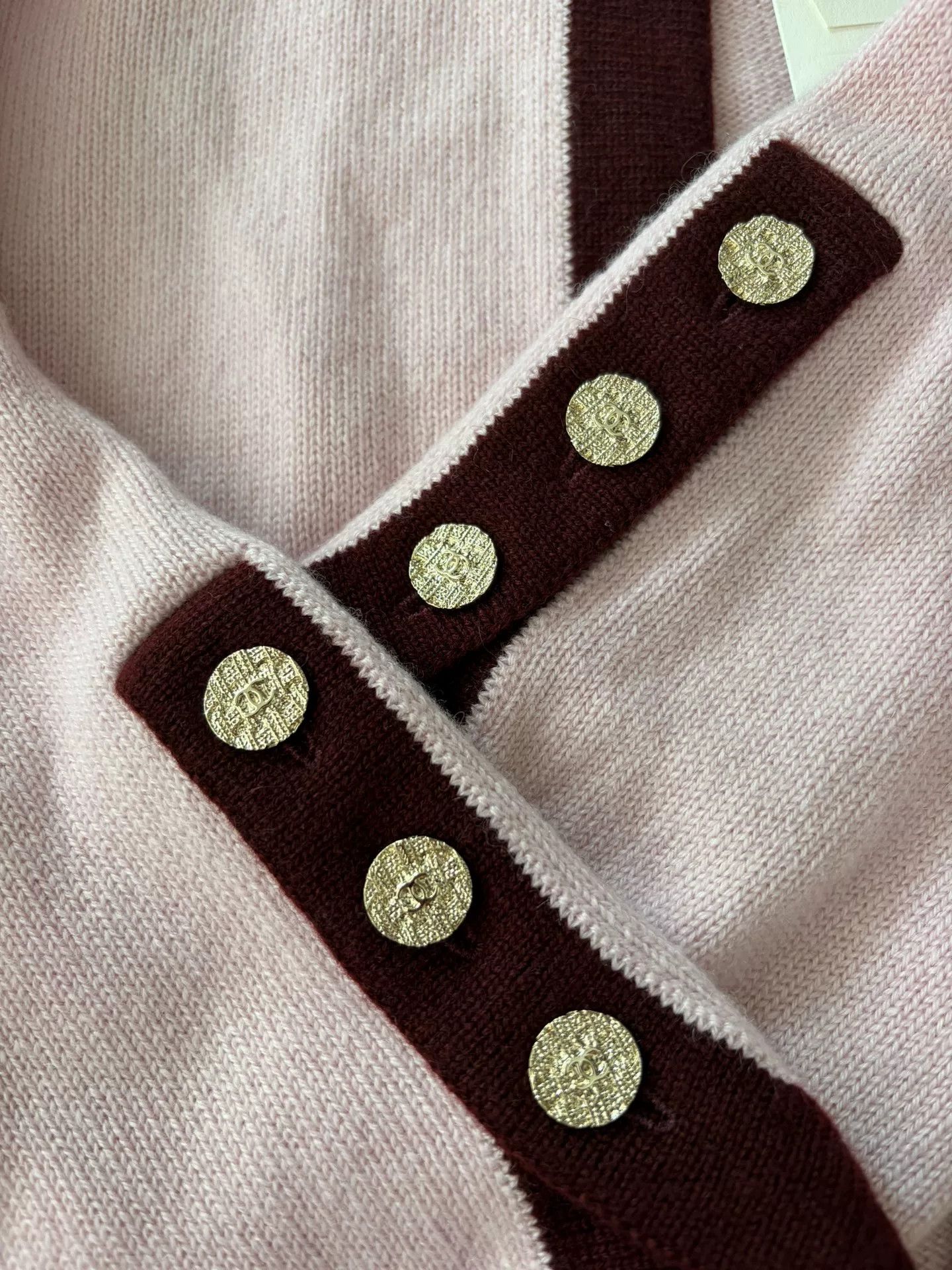 Chanel Chanel Pink Short Tie Cardigan Size 36 Size US S / EU 44-46 / 1 - 5 Thumbnail