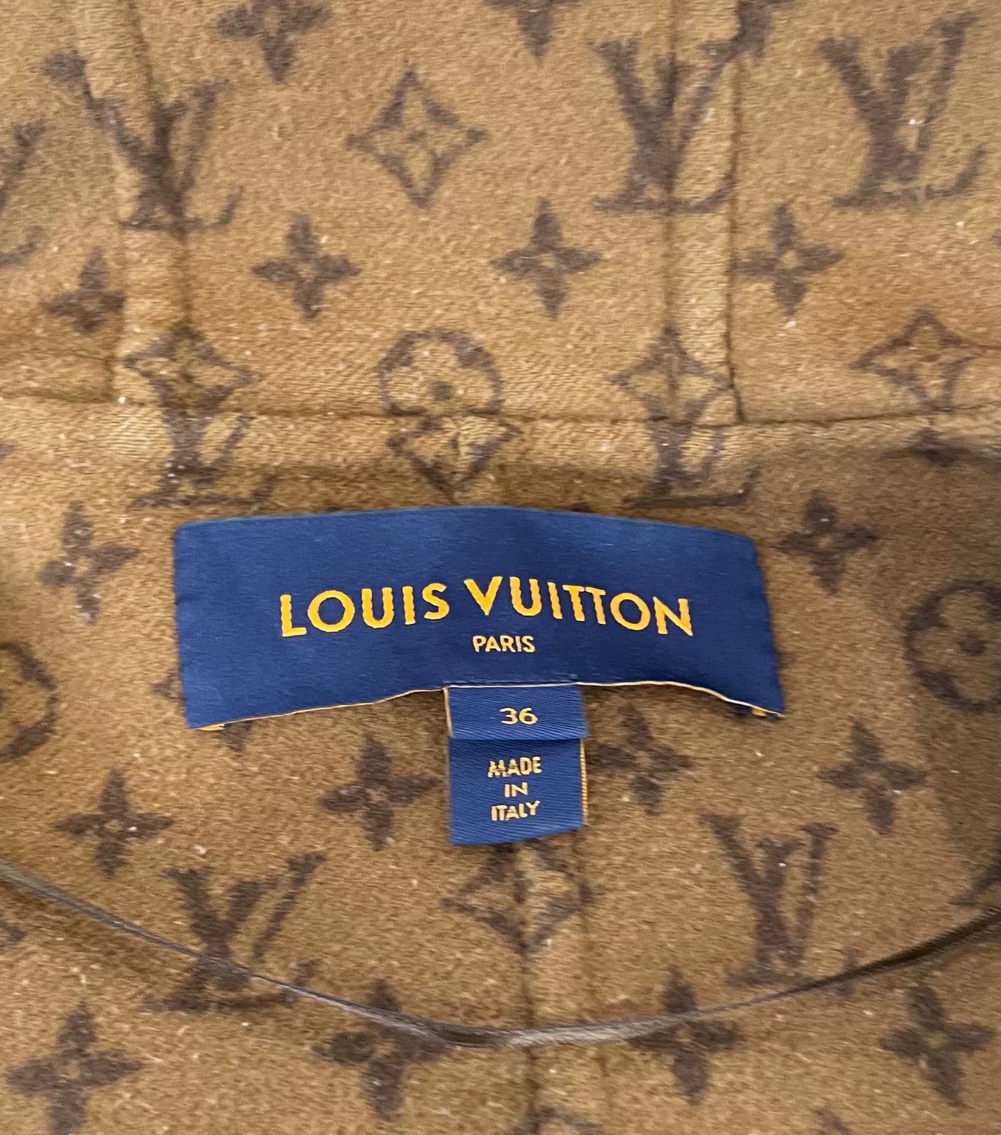 Louis Vuitton Louis Vuitton Brown Monogram Robe Coat Size US M / EU 48-50 / 2 - 5 Thumbnail