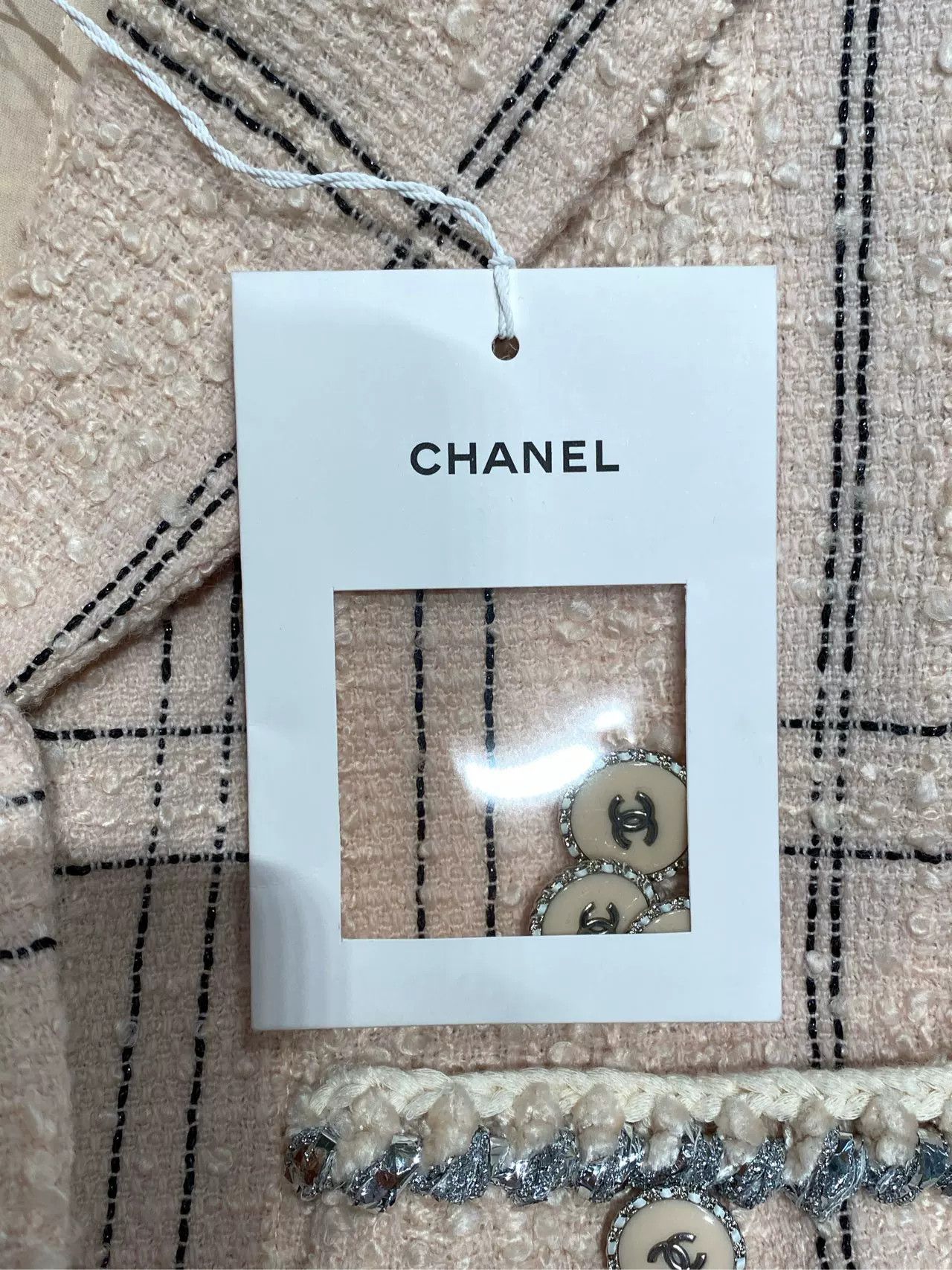 Chanel Chanel 21B Pink Tweed Jacket FR34 Size US XS / EU 42 / 0 - 5 Thumbnail