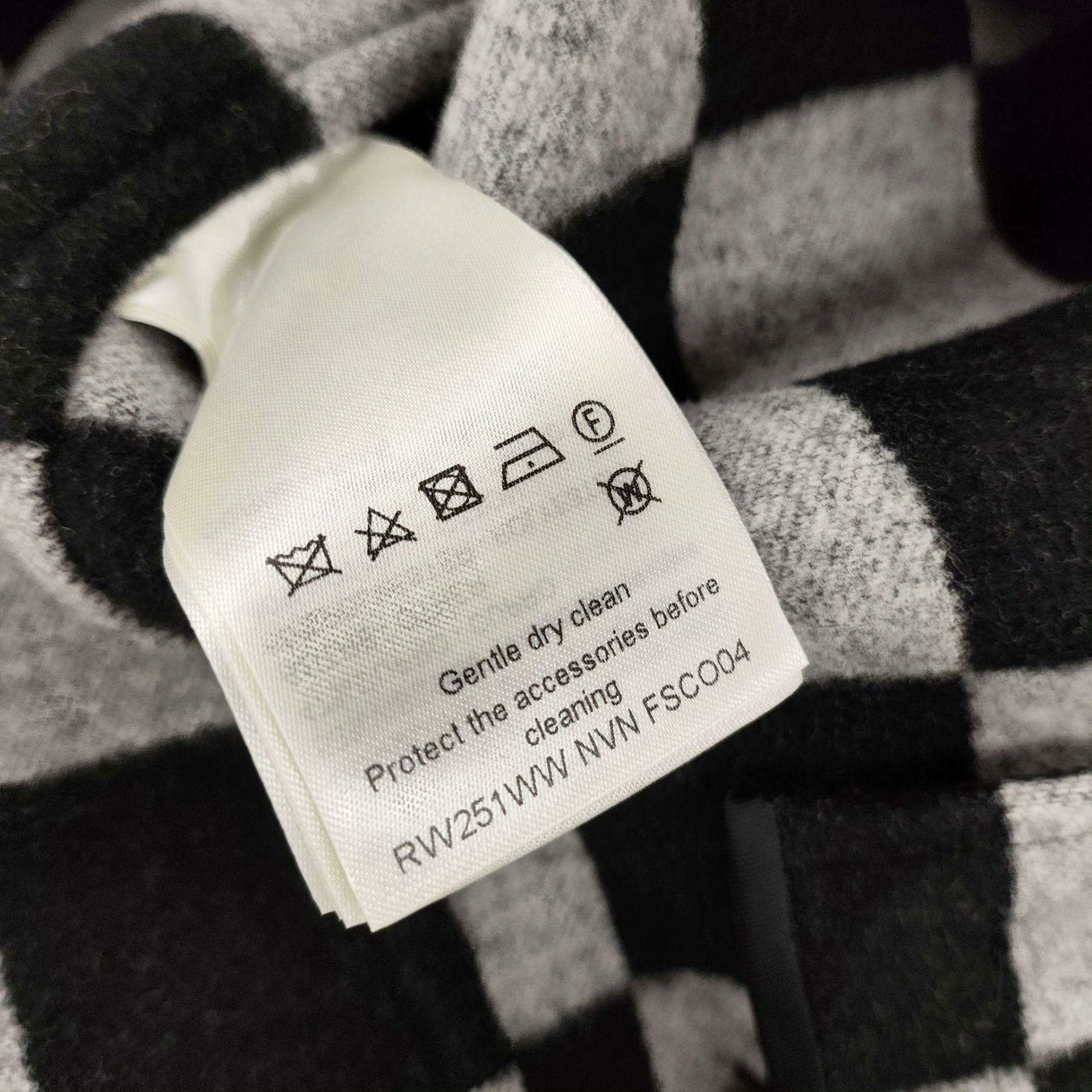 Louis Vuitton LV Wool SS24 Coat Size 34 Black Size US XS / EU 42 / 0 - 8 Thumbnail