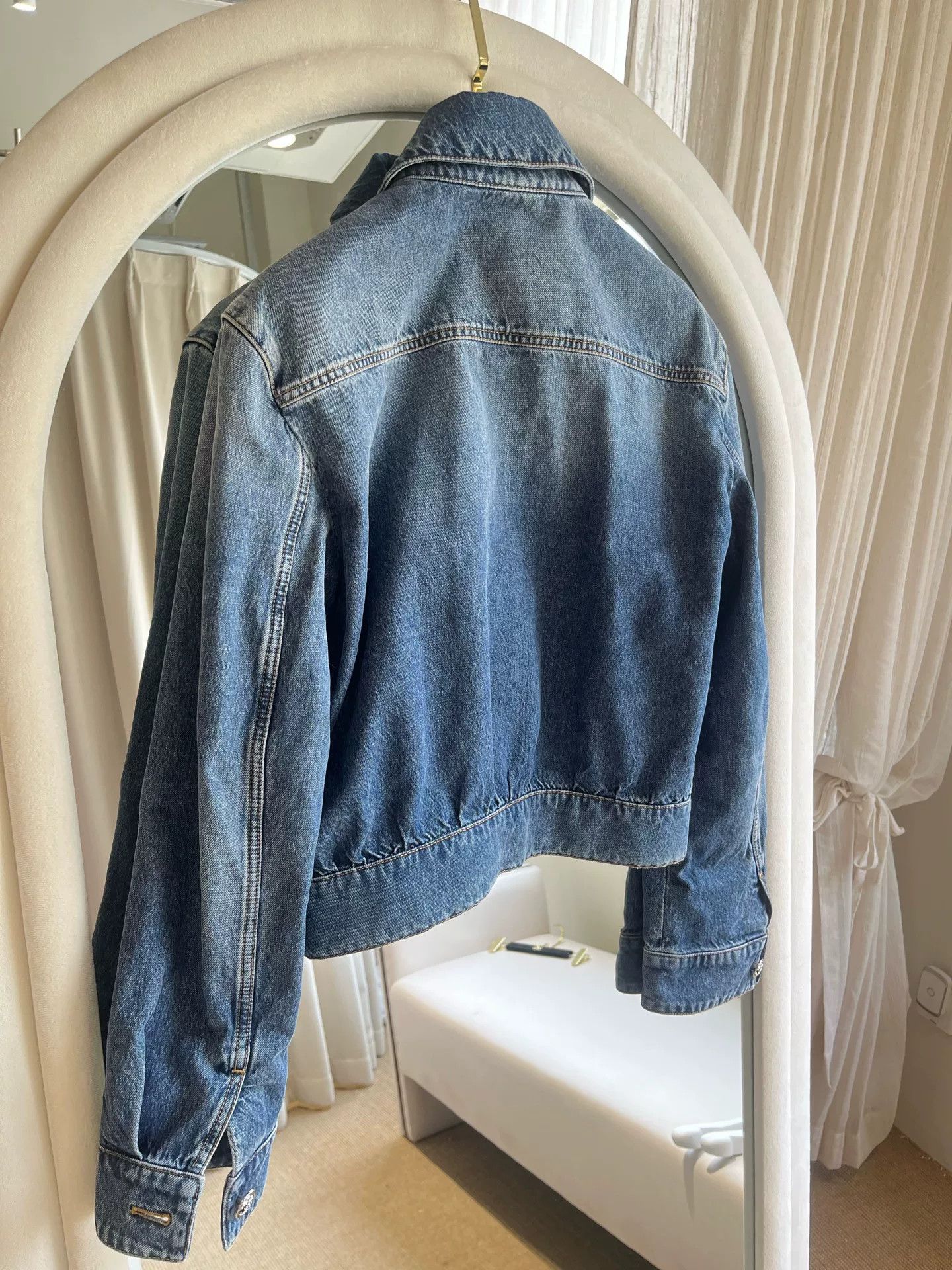 Chanel Chanel 24p Denim Jacket FR36 Size US M / EU 48-50 / 2 - 2 Thumbnail