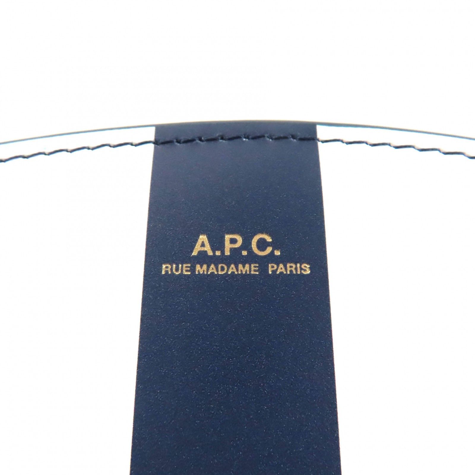 Other A.P.C A.P.C. sac demi-lune leather shoulder bag Leather Shoulder Bag PXBSZ-F61392 DUTY FREE for USA Size ONE SIZE - 10 Thumbnail