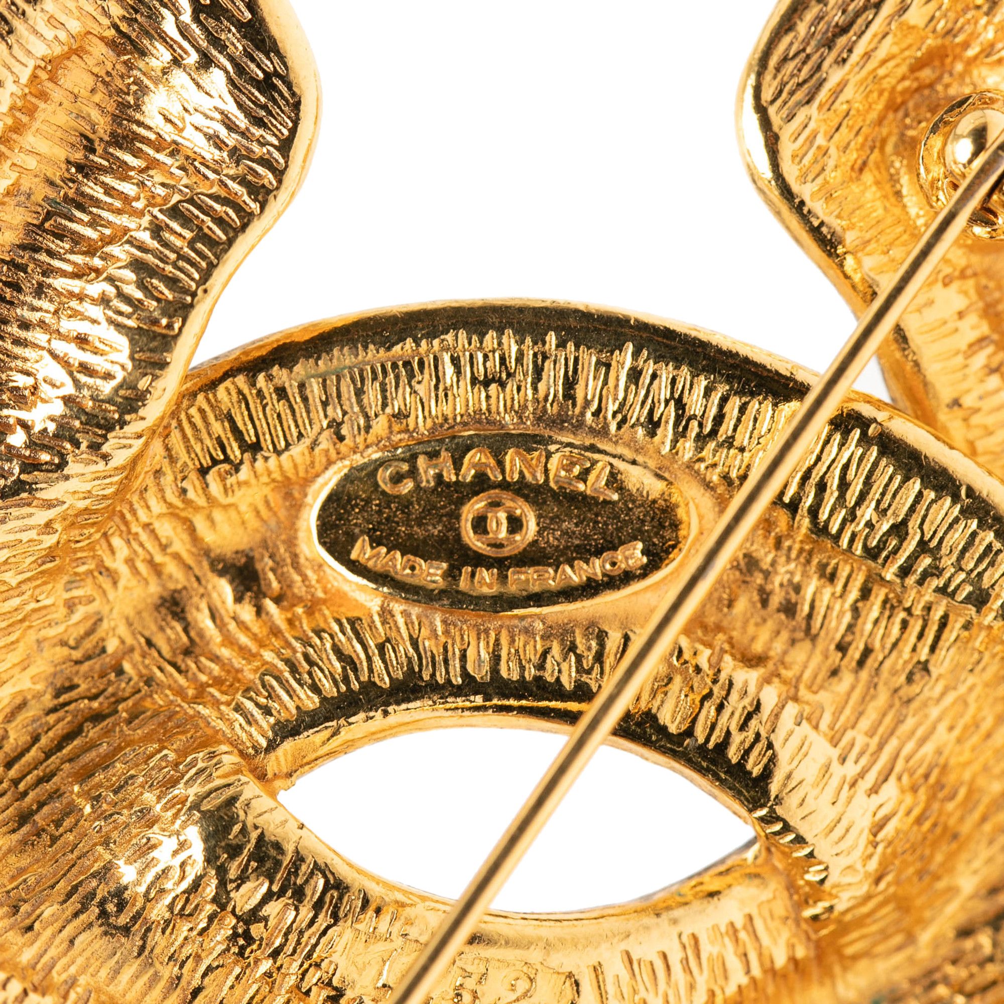 Chanel Chanel CC Gold Plated Quilted Brooch Size ONE SIZE - 3 Thumbnail