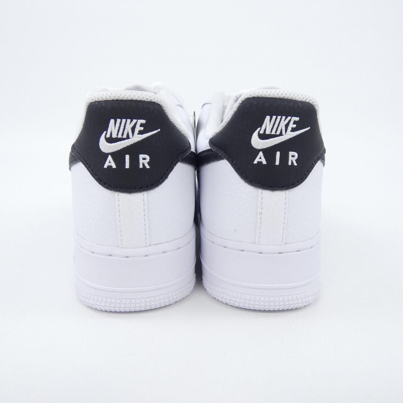Other Other Nike Sneakers Others Shoes CT2302-100 DUTY FREE for USA Size ONE SIZE - 5 Thumbnail