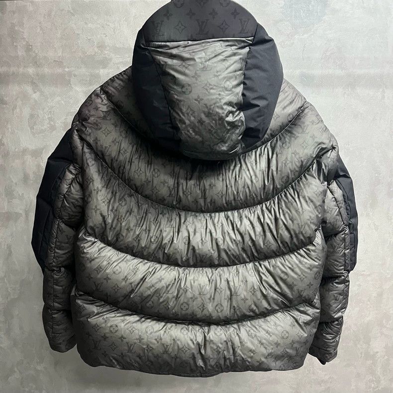 Louis Vuitton Louis Vuitton Gray 2054 Hooded Down Jacket Size US XL / EU 56 / 4 - 2 Thumbnail