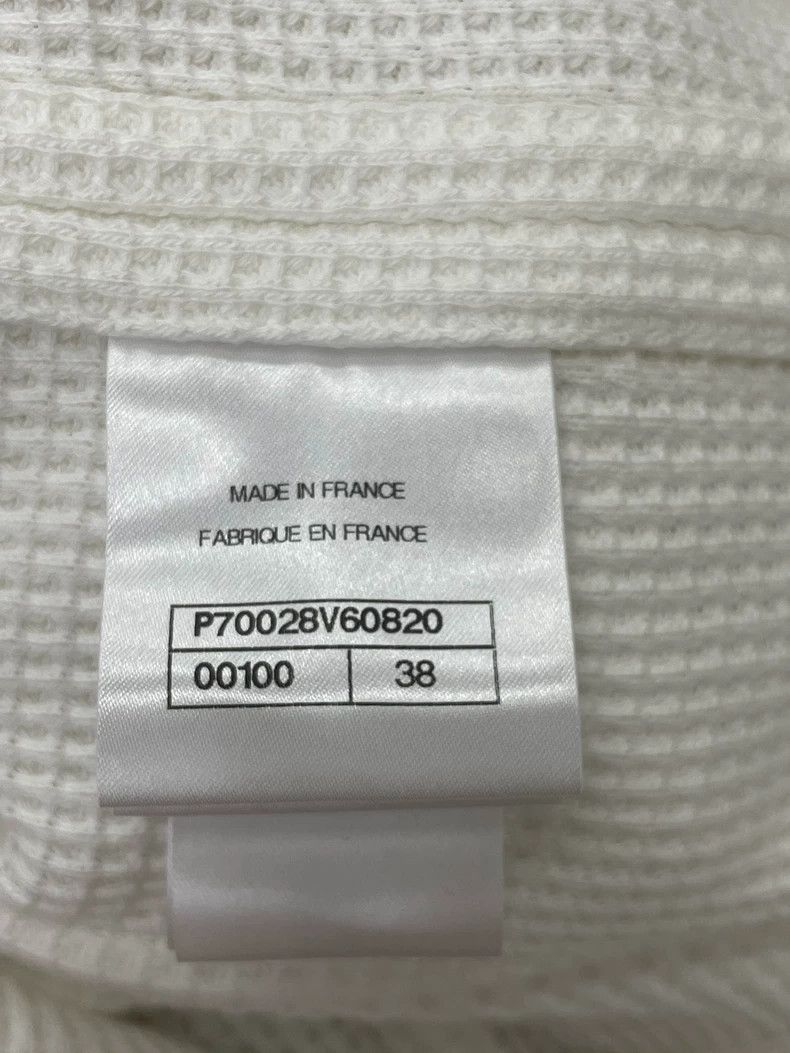 Chanel Chanel White Diamond Buckle Jacket Size US M / EU 48-50 / 2 - 5 Thumbnail