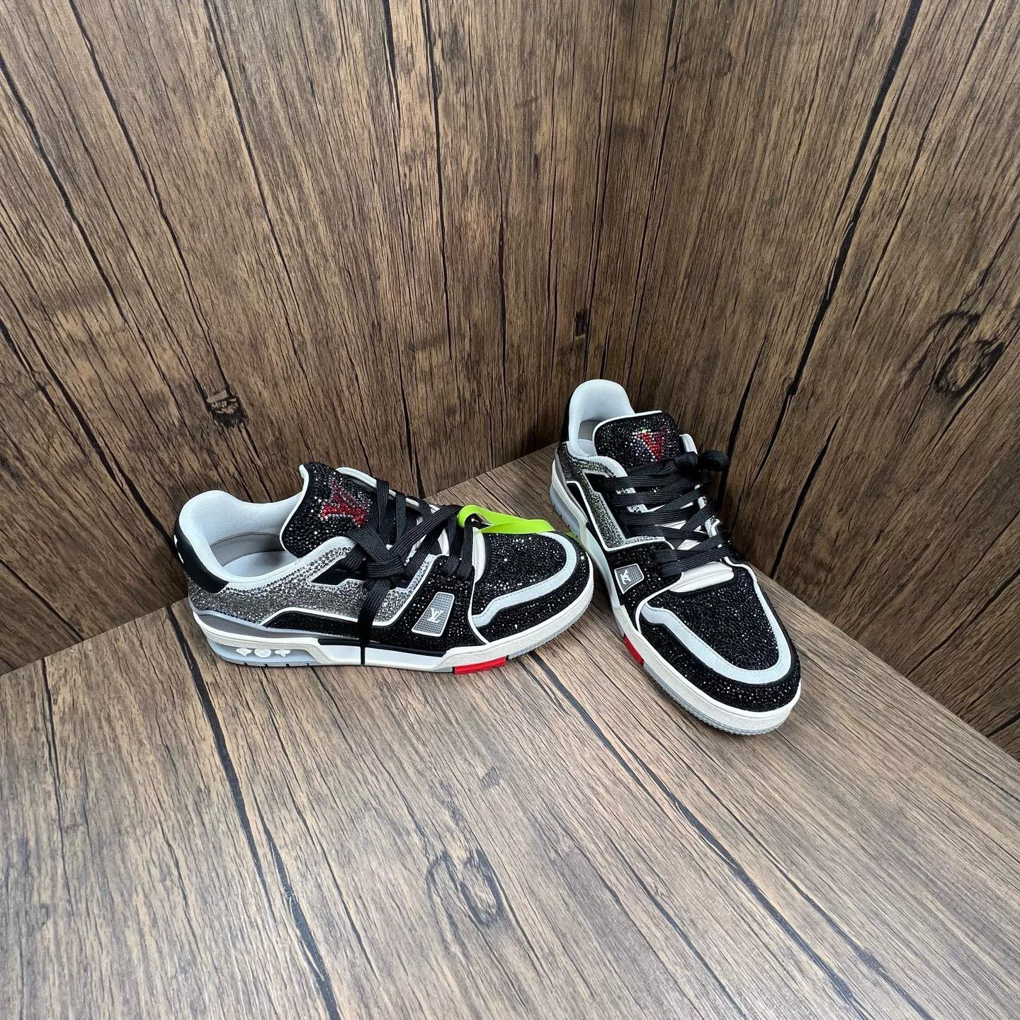 Louis Vuitton LV Trainer Full Diamond Black Sneakers Size US 10.5 / EU 43-44 - 5 Thumbnail