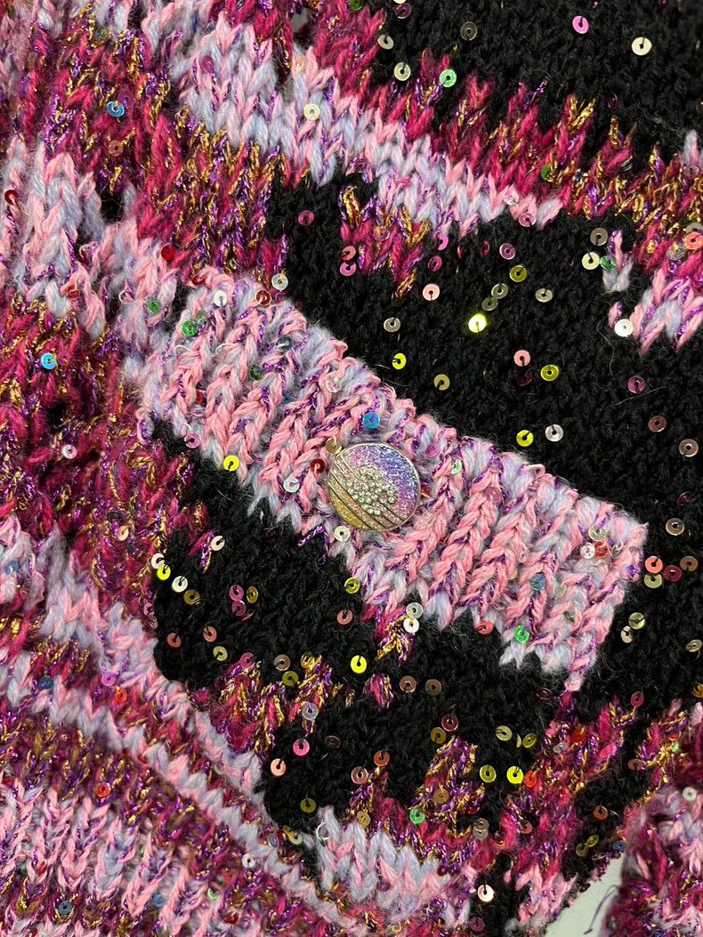 Chanel Chanel 24C Sequin Knit Cardigan Size US M / EU 48-50 / 2 - 3 Thumbnail