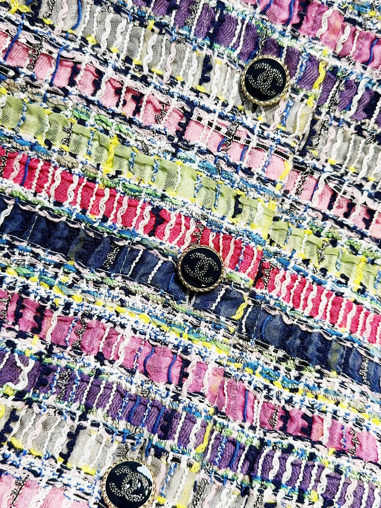Chanel Chanel 21P Colorful Mosaic Short Jacket Size US S / EU 44-46 / 1 - 4 Thumbnail