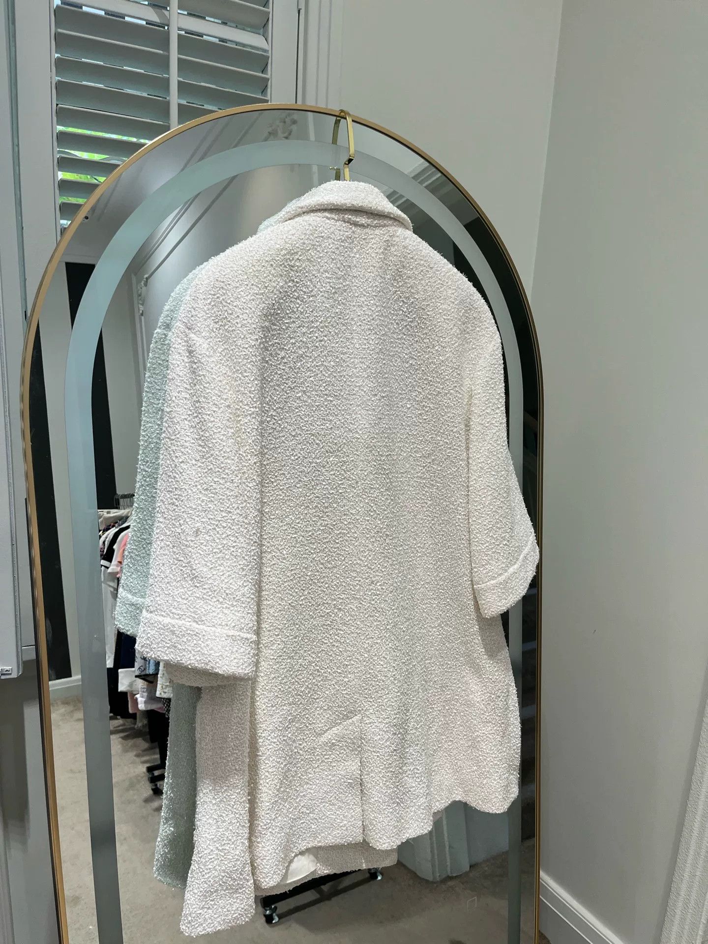 Chanel Chanel 22S White Tweed Jacket fr36 Size US M / EU 48-50 / 2 - 2 Thumbnail