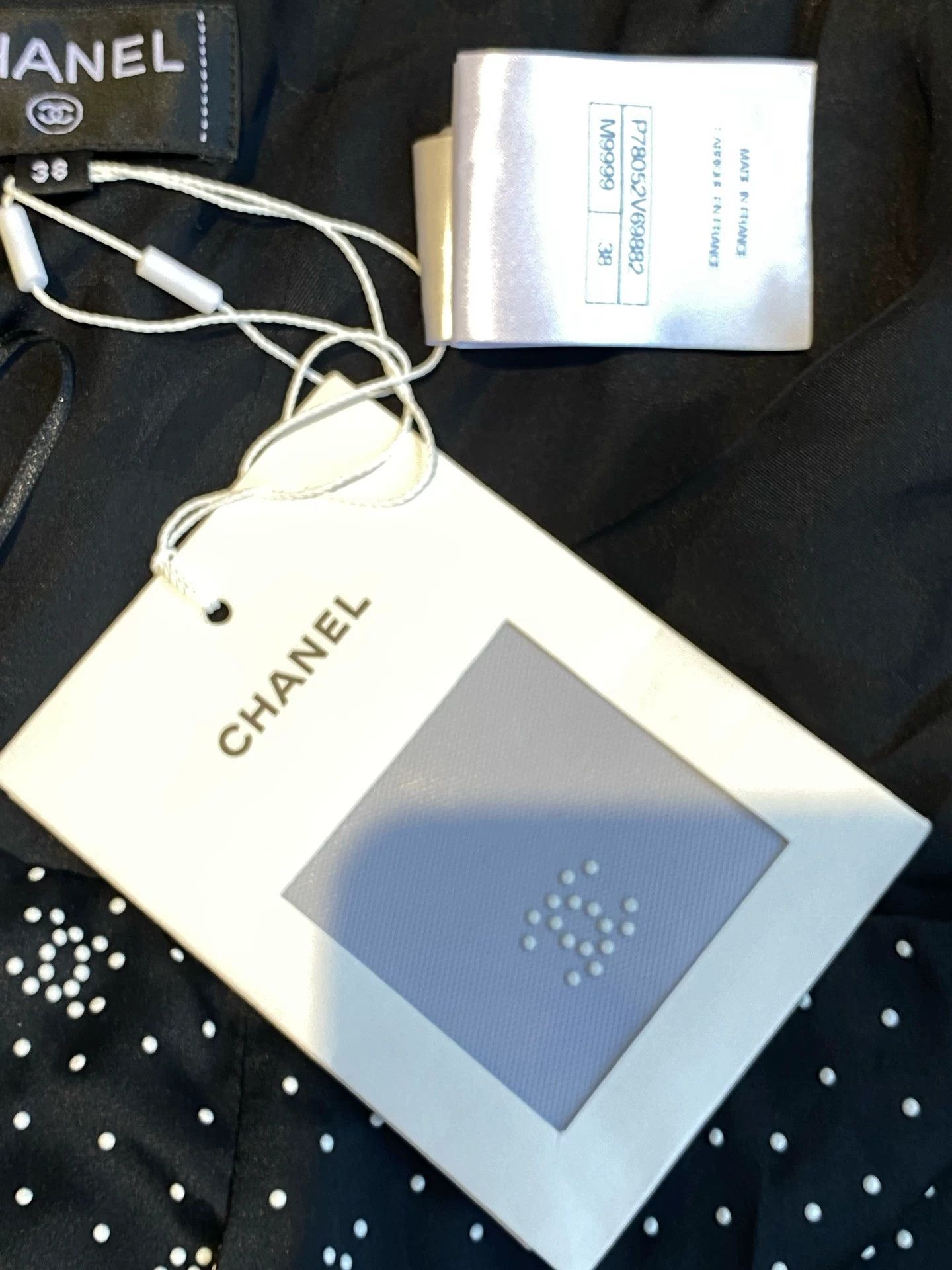 Chanel Chanel 2024 Black Polka Dot Silk Skirt Size US 38 / EU 54 - 4 Thumbnail
