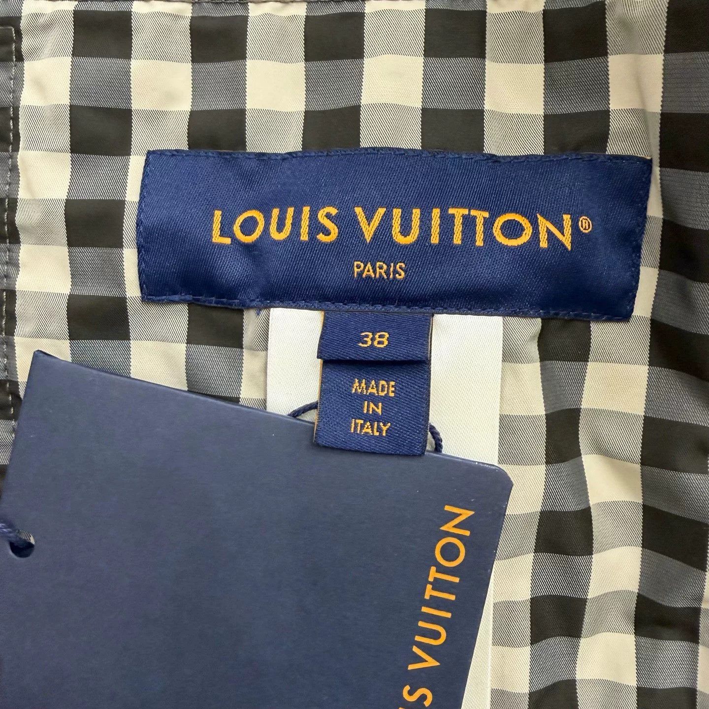 Louis Vuitton Louis Vuitton 25 Check Waistcoat Jacket 38 Size US M / EU 48-50 / 2 - 3 Thumbnail