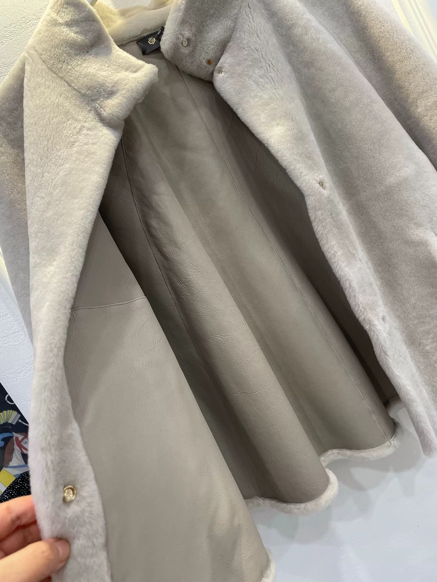 Loro Piana gray fur-lined cape by Loro Piana Size US S / EU 44-46 / 1 - 6 Thumbnail