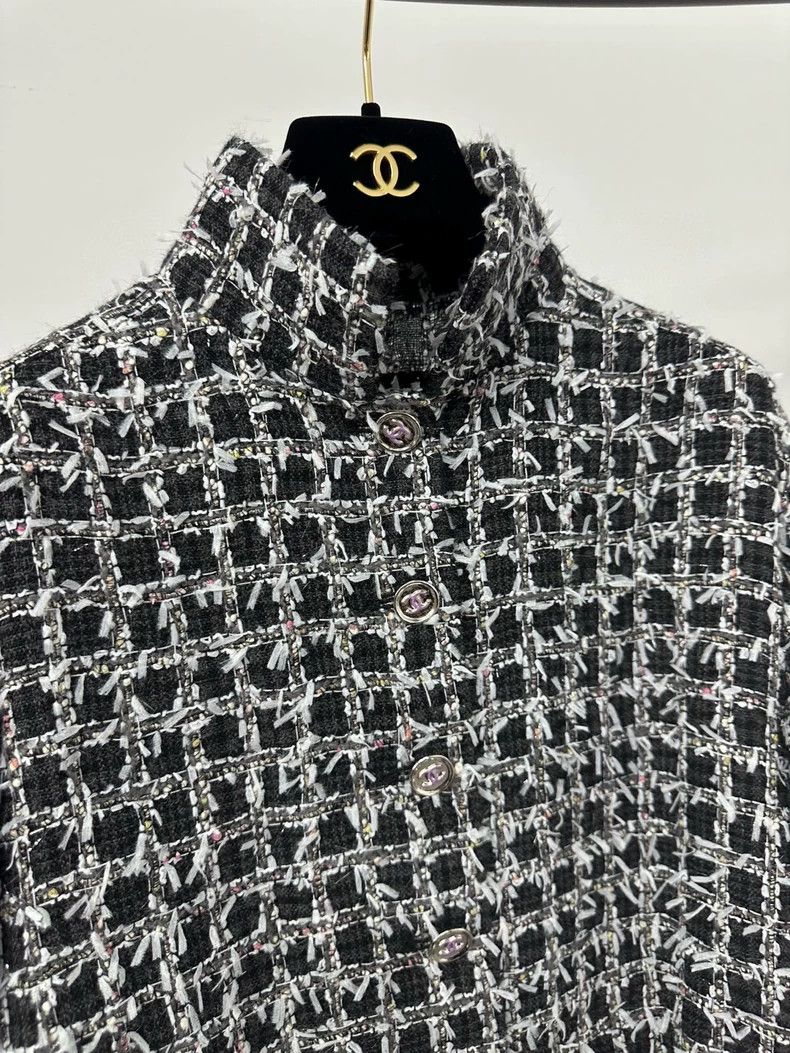 Chanel Chanel 23A Tweed Woven Jacket Size US S / EU 44-46 / 1 - 3 Thumbnail