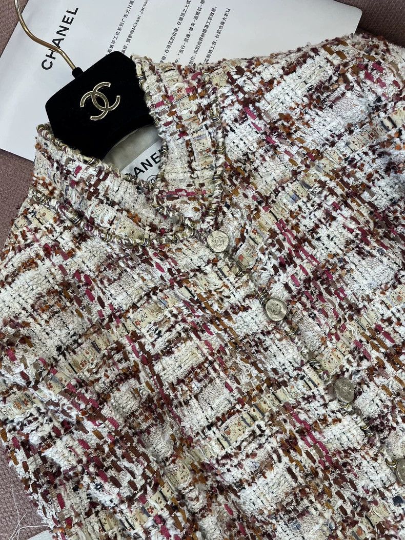 Chanel Chanel Tweed Floral Metal Ring Jacket Size US M / EU 48-50 / 2 - 2 Thumbnail