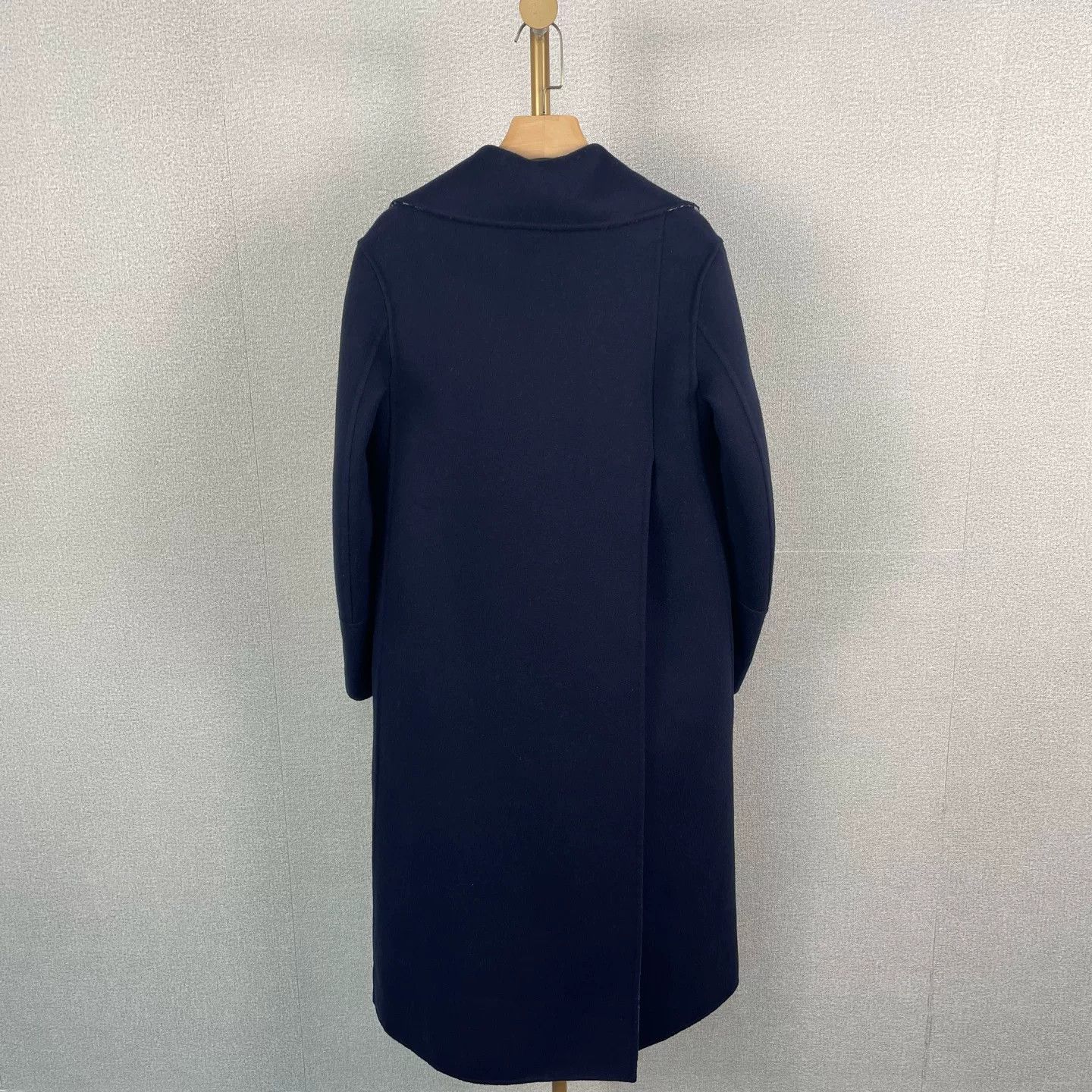 Dior navy blue double-breasted wool coat Size US S / EU 44-46 / 1 - 2 Thumbnail