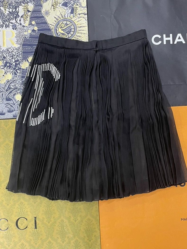Chanel Chanel Black Pearl CC Pleated Skirt Size US 36 / EU 52 - 3 Thumbnail
