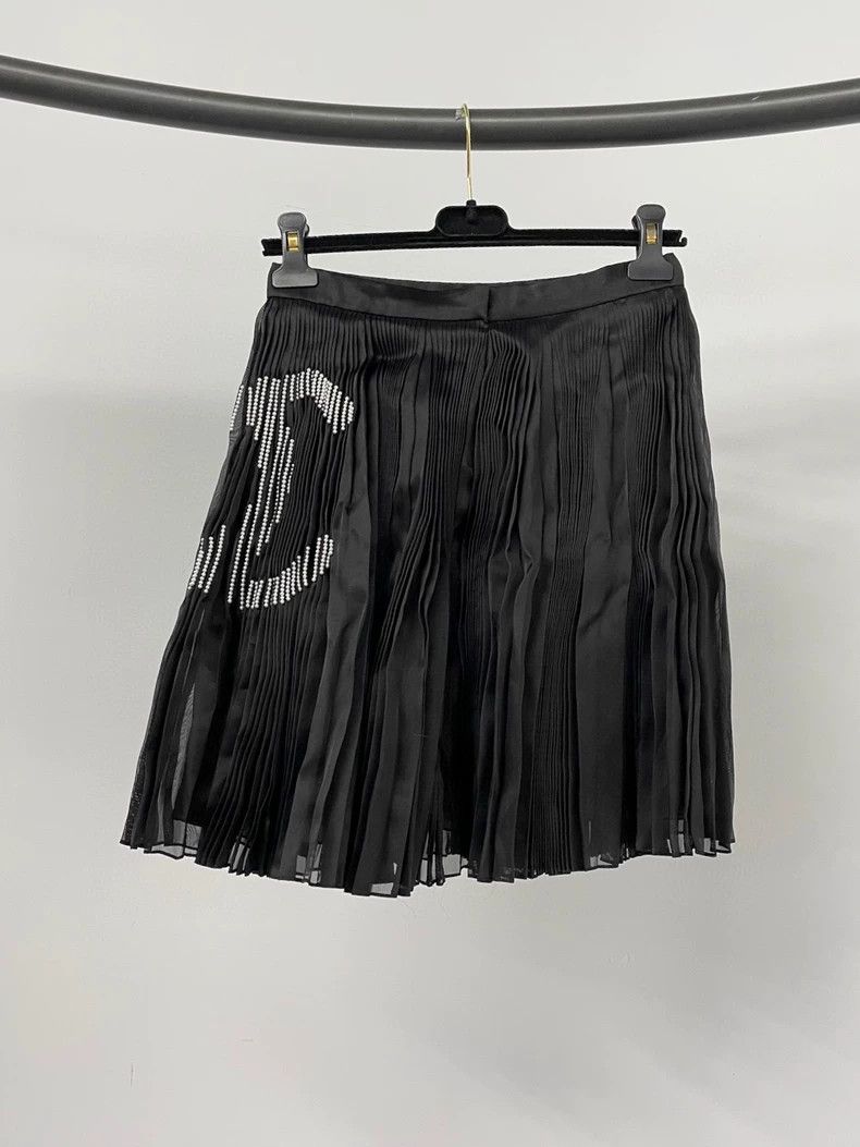 Chanel Chanel Pearl CC Pleated Skirt Size US 36 / EU 52 - 2 Thumbnail