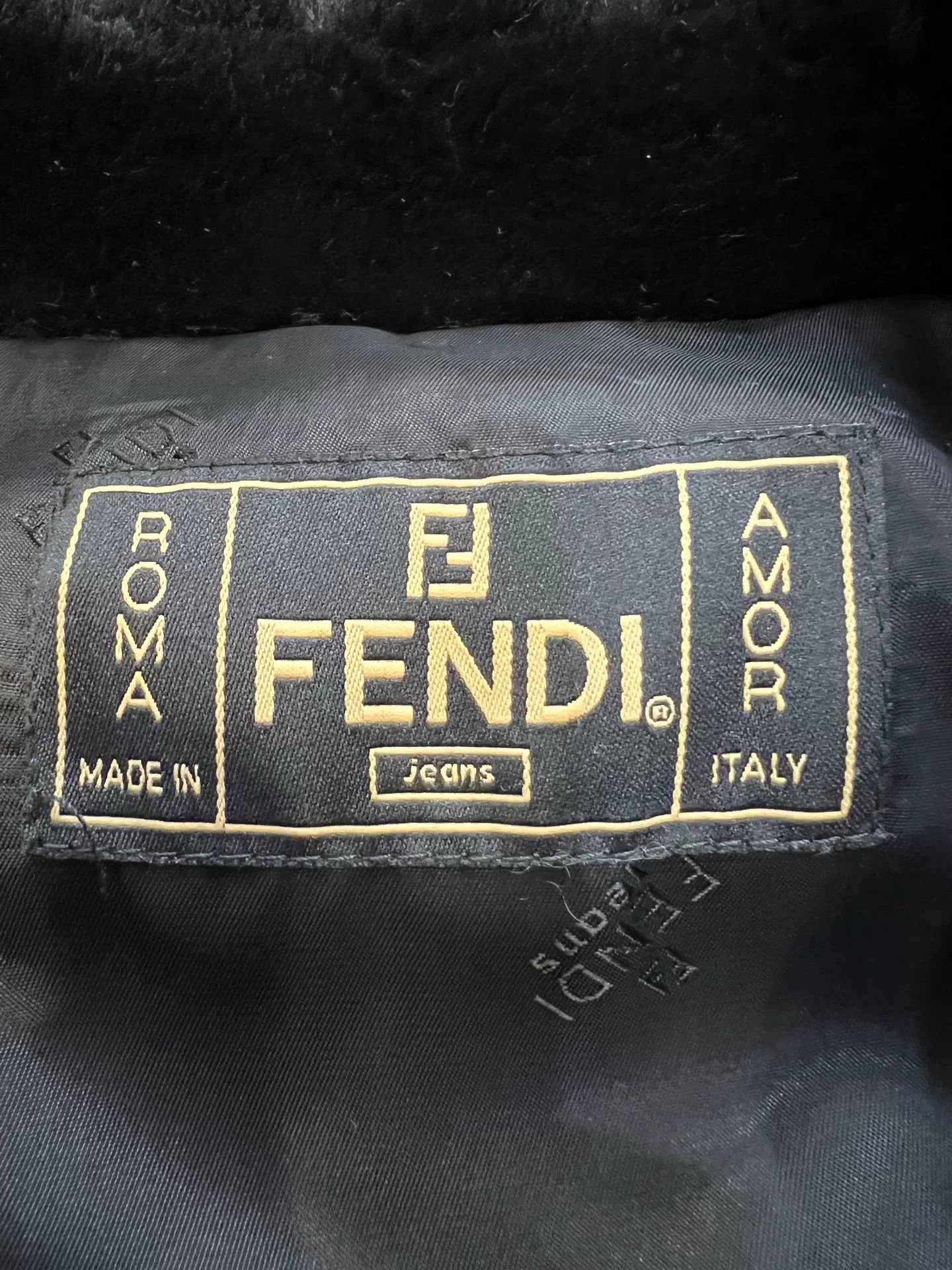 Fendi Fendi Black Fur Coat Vintage Size US M / EU 48-50 / 2 - 3 Thumbnail