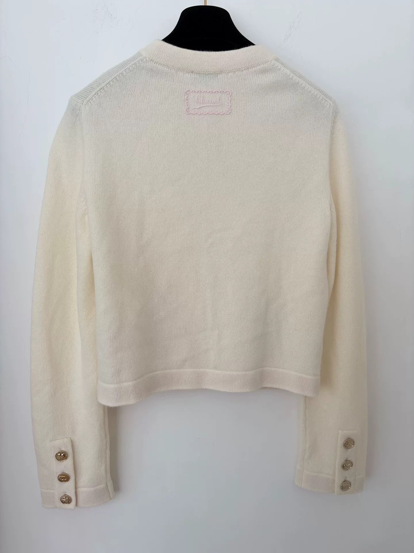 Chanel Chanel 25B White Knit Cardigan Size US S / EU 44-46 / 1 - 2 Thumbnail