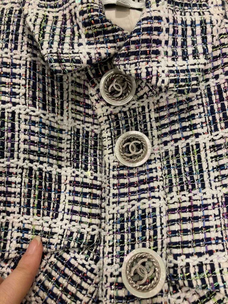 Chanel white checkered Chanel cropped jacket Size US M / EU 48-50 / 2 - 5 Thumbnail
