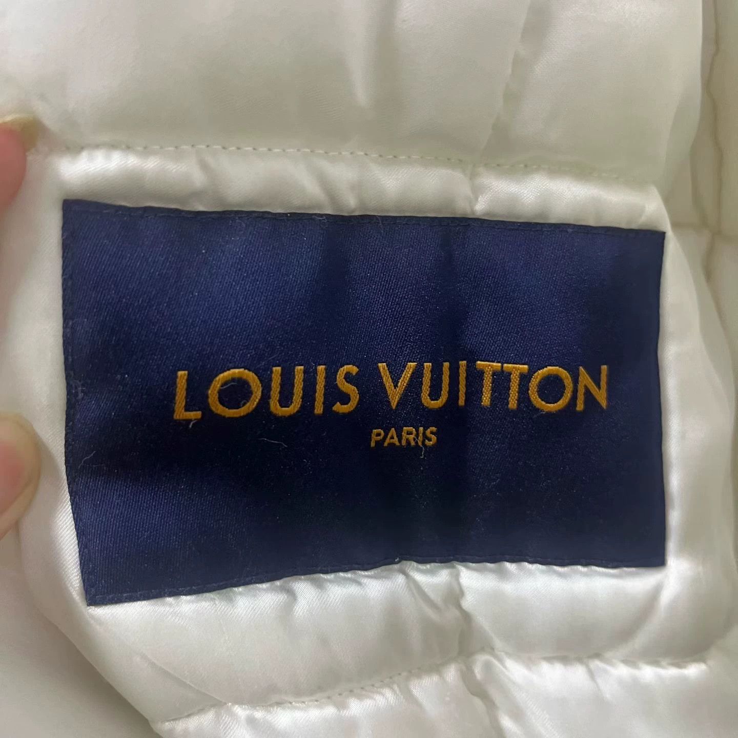 Louis Vuitton Louis Vuitton White Leather Waistcoat Jacket Size US L / EU 52-54 / 3 - 2 Thumbnail