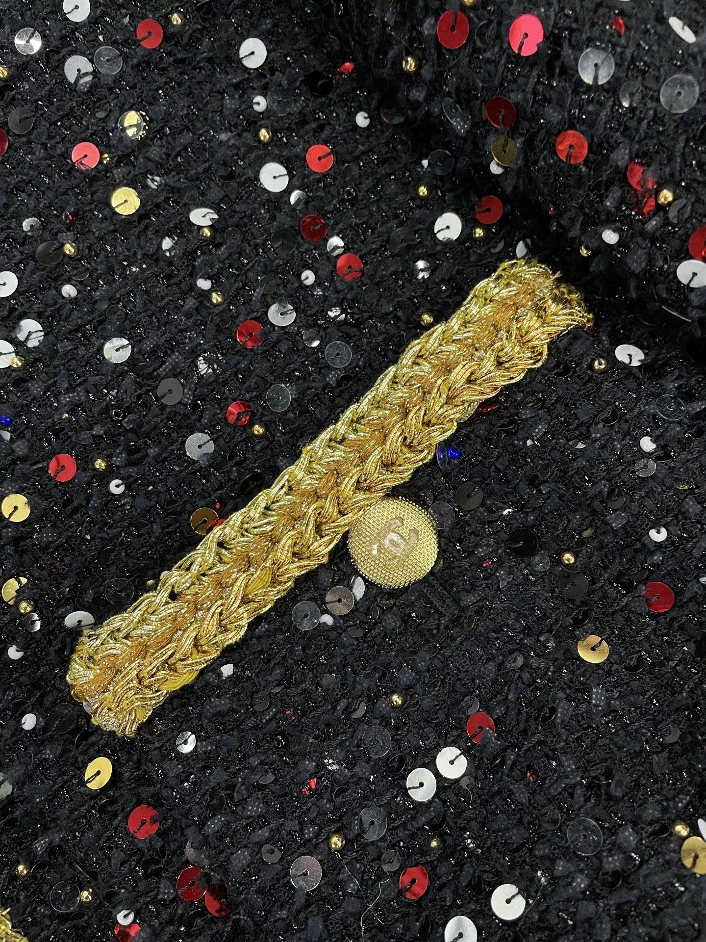 Chanel Chanel 22S Sequin Black Gold Dress Size US 38 / EU 54 - 2 Thumbnail