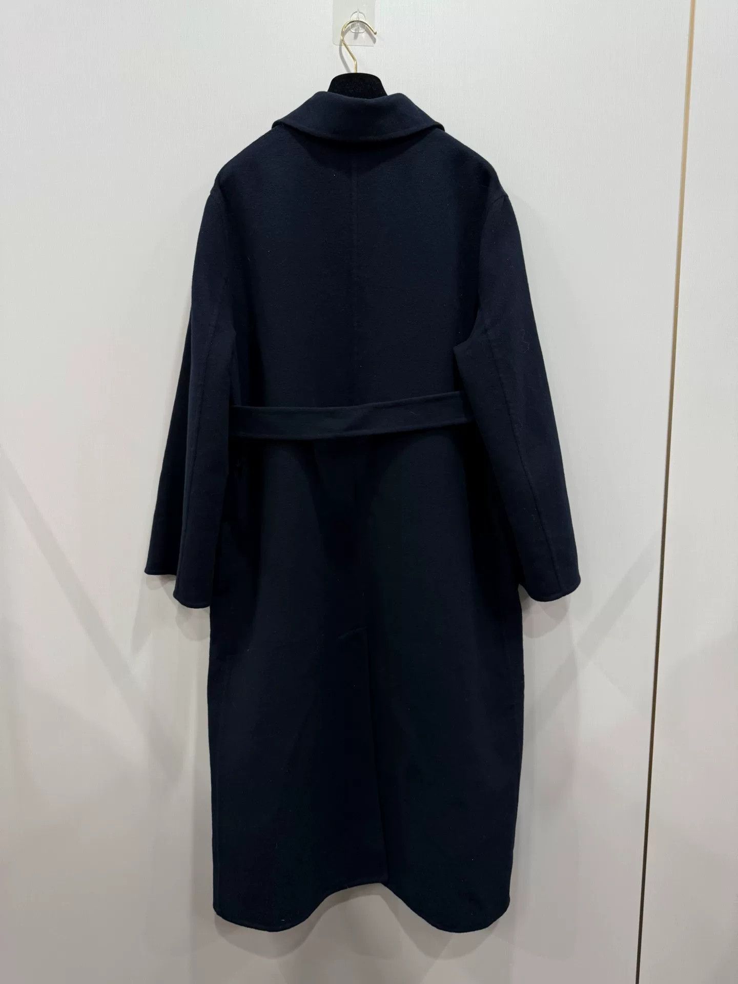 Hermes black cashmere coat from hermes brand Size US M / EU 48-50 / 2 - 3 Thumbnail