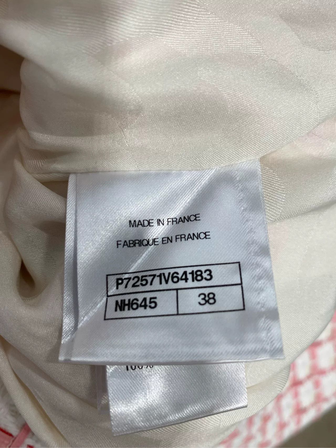Chanel Chanel 2022 Pink Oversized Jacket FR38 Size US S / EU 44-46 / 1 - 5 Thumbnail