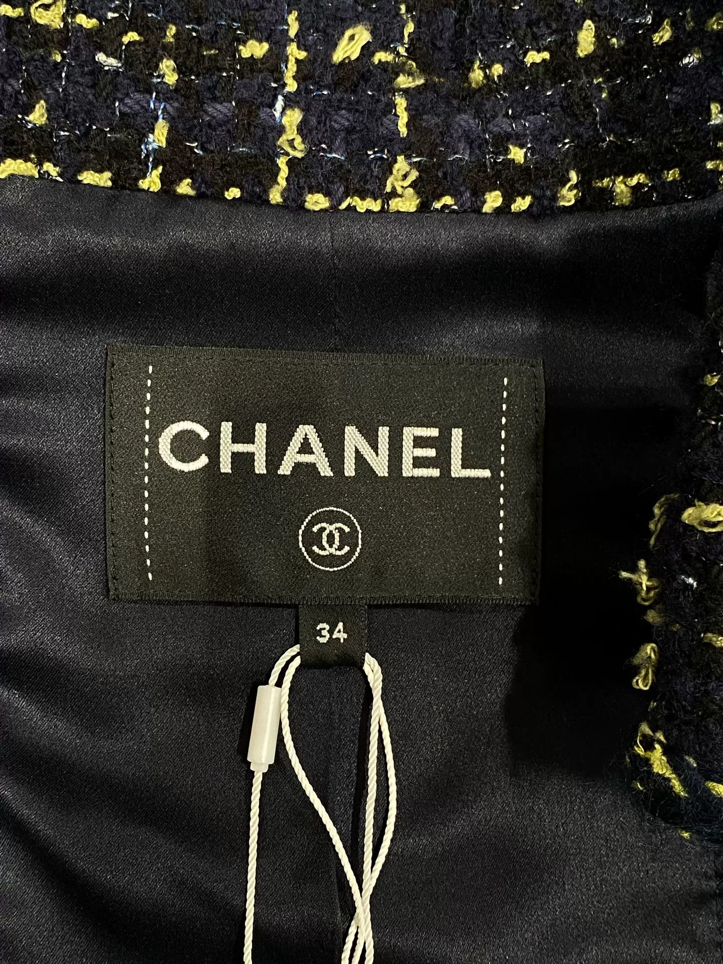 Chanel Chanel 2022 Blue Yellow Plaid Tweed Jacket Size US S / EU 44-46 / 1 - 3 Thumbnail