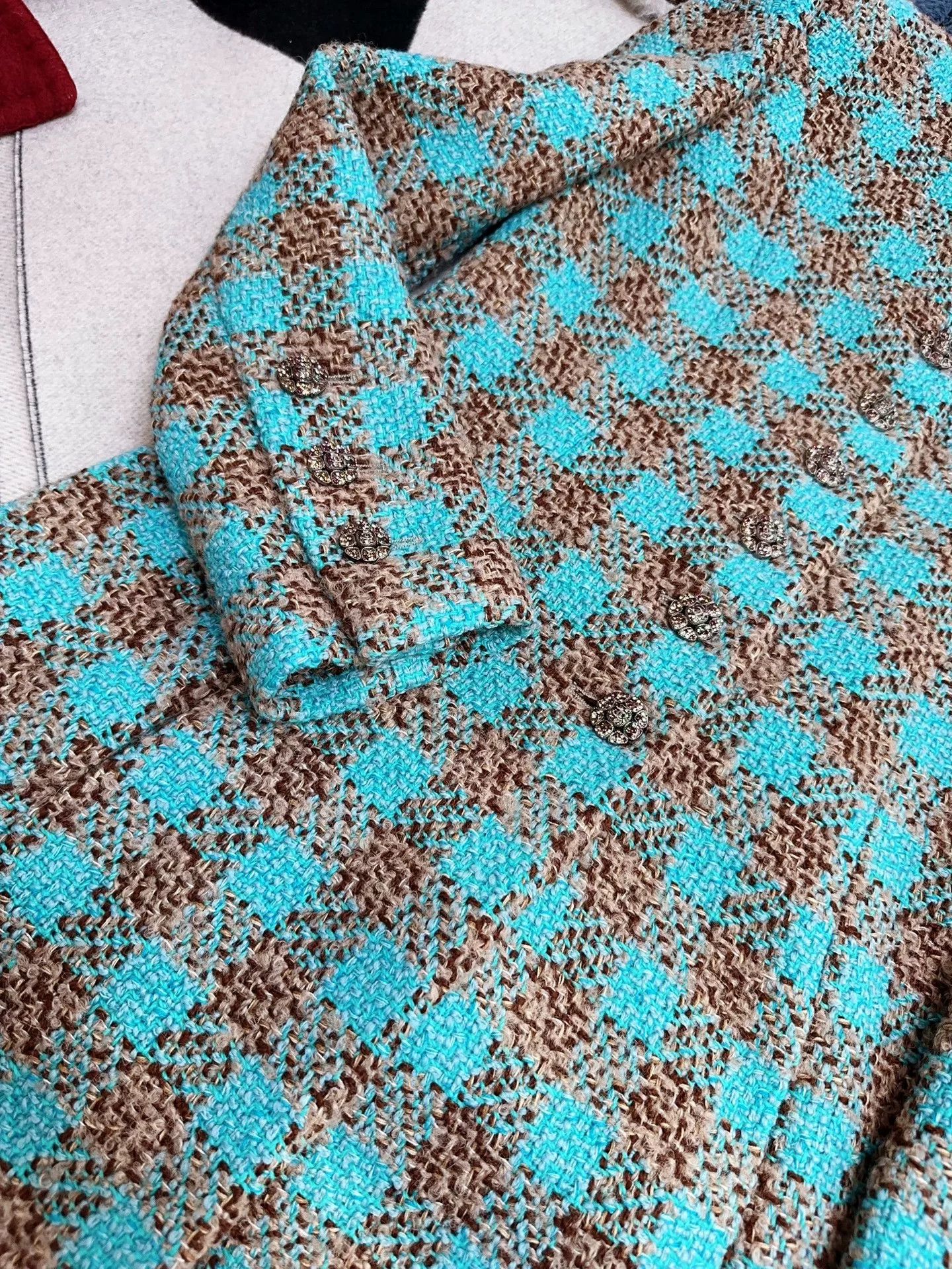 Chanel vintage chanel teal checkered dress coat Size US M / EU 48-50 / 2 - 5 Thumbnail