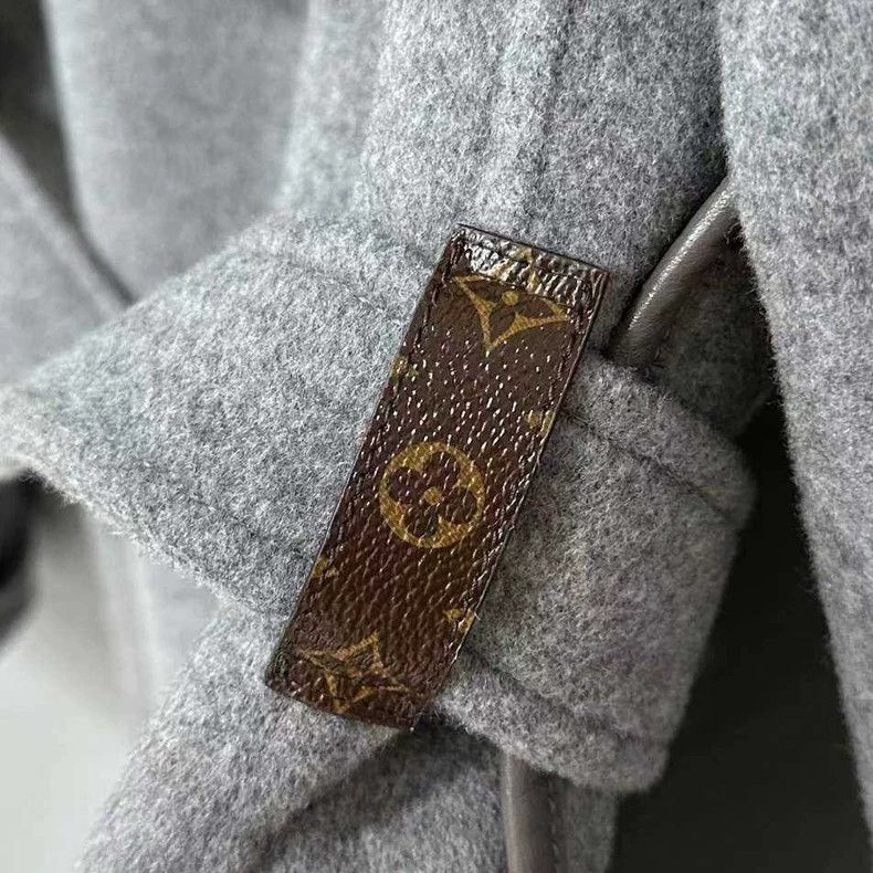 Louis Vuitton Louis Vuitton Monogram Robe Coat Size US XS / EU 42 / 0 - 9 Thumbnail