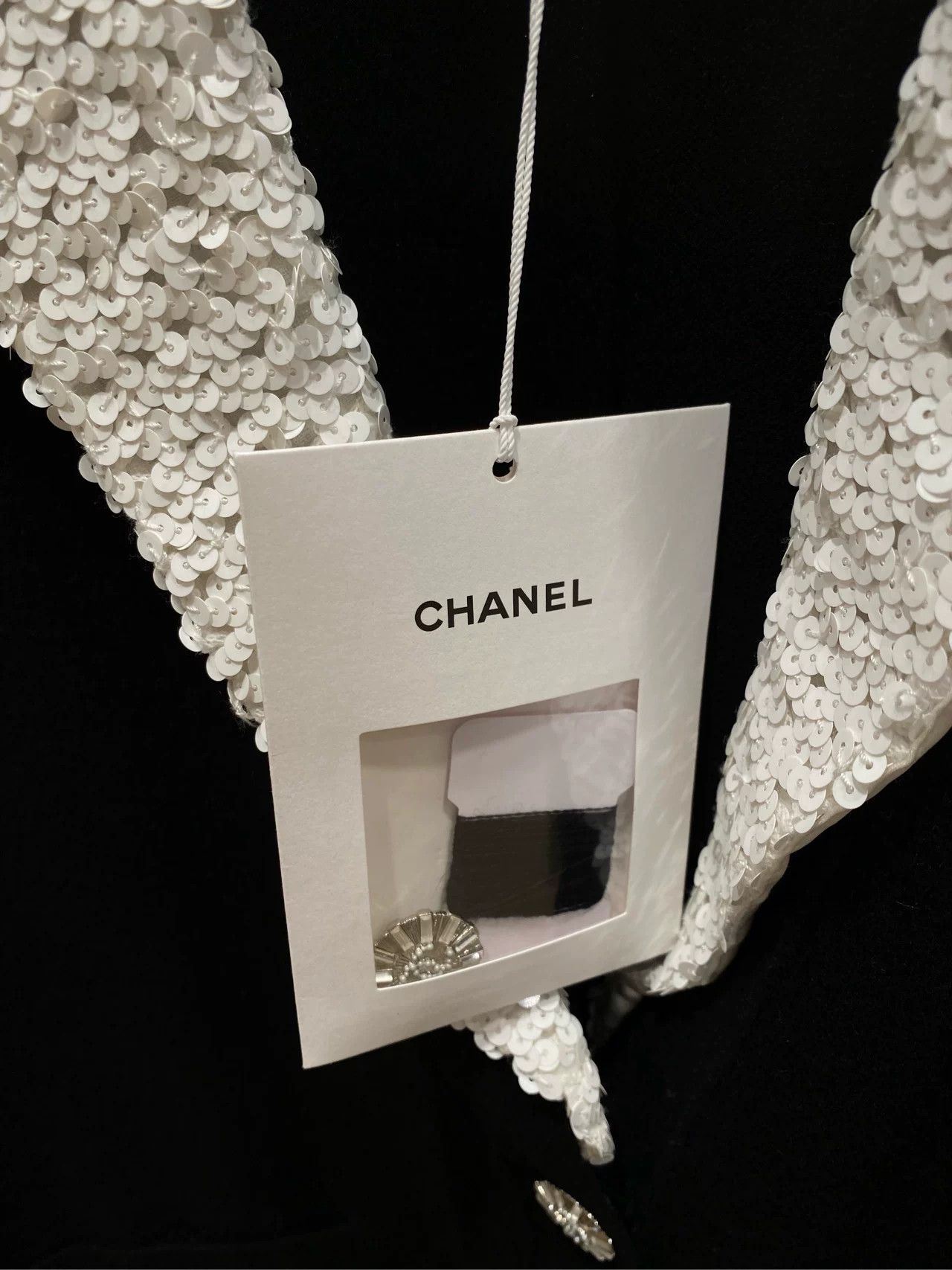 Chanel Chanel 23C Black White Sequin Jacket Size US XS / EU 42 / 0 - 3 Thumbnail