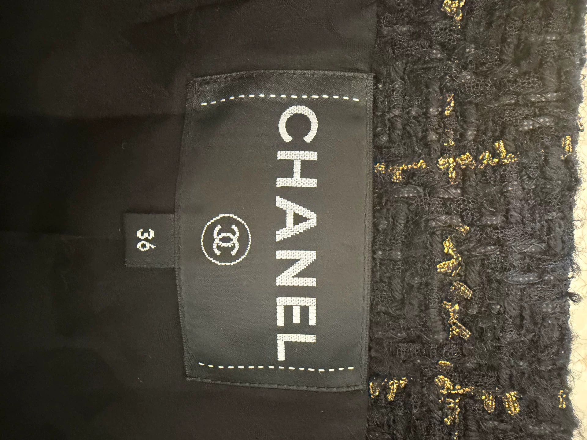 Chanel Chanel 2016 Black Gold Jacket Size 36 Size US S / EU 44-46 / 1 - 3 Thumbnail