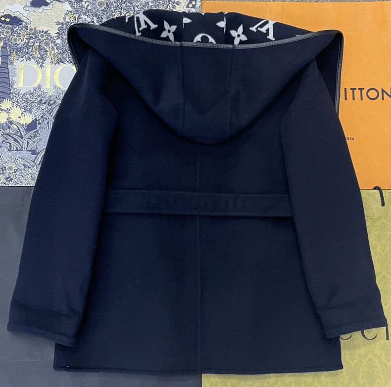 Louis Vuitton Louis Vuitton Blue Wool Monogram Coat Size US M / EU 48-50 / 2 - 3 Thumbnail