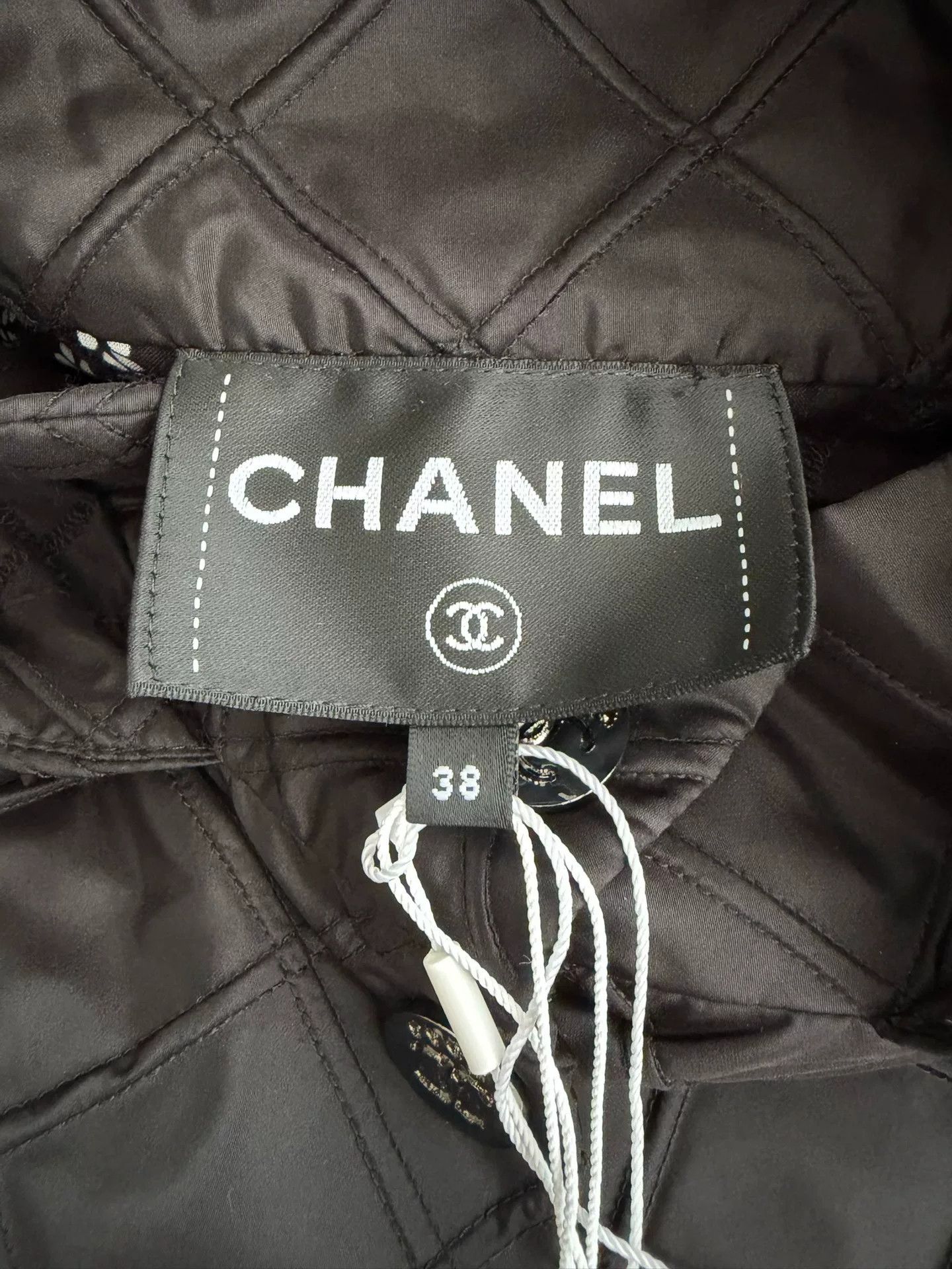 Chanel Chanel New Black Hooded Cape Coat Size US S / EU 44-46 / 1 - 4 Thumbnail