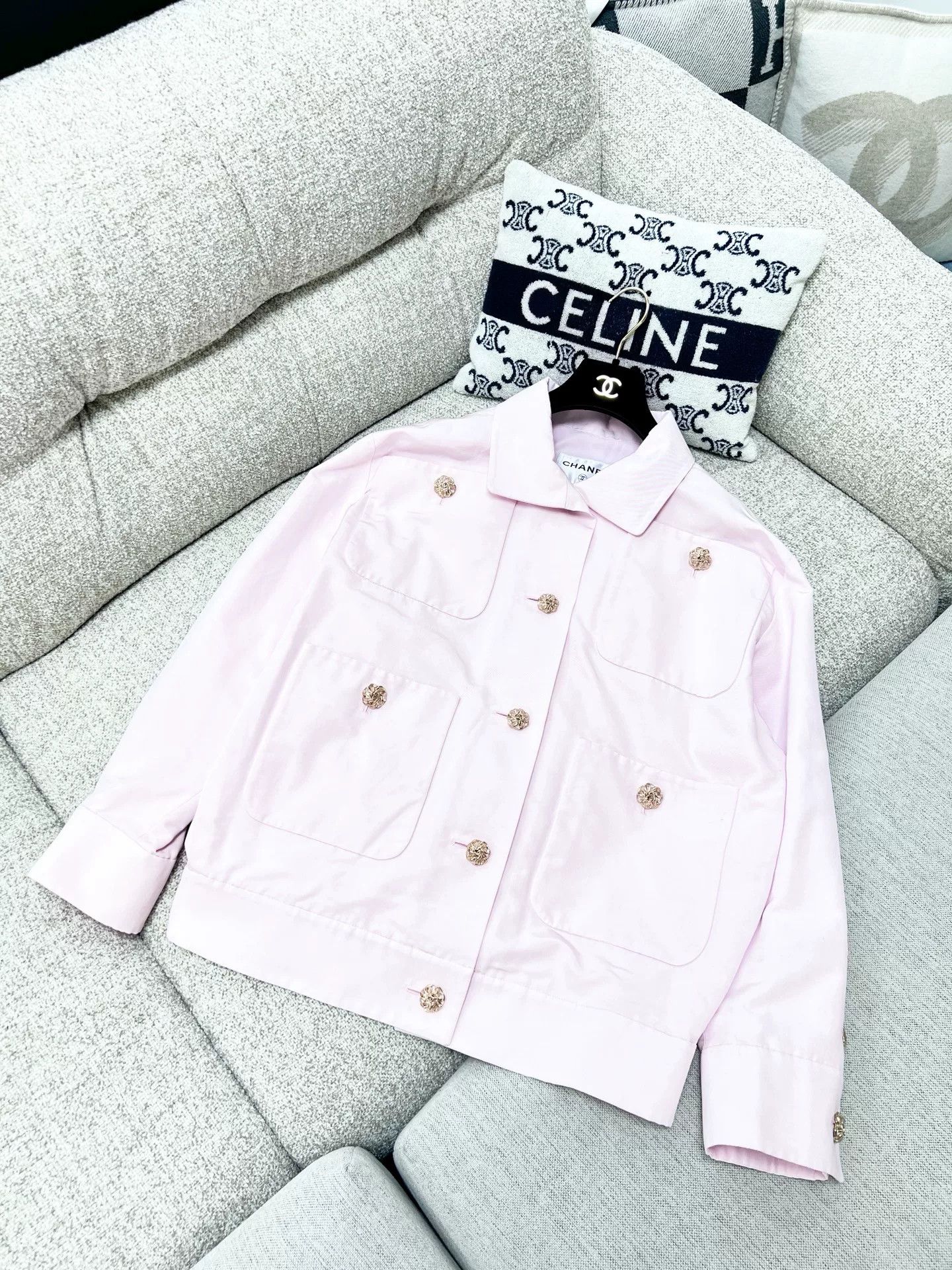 Chanel Chanel 20A Pink Long Sleeve Jacket Size US S / EU 44-46 / 1 - 3 Thumbnail
