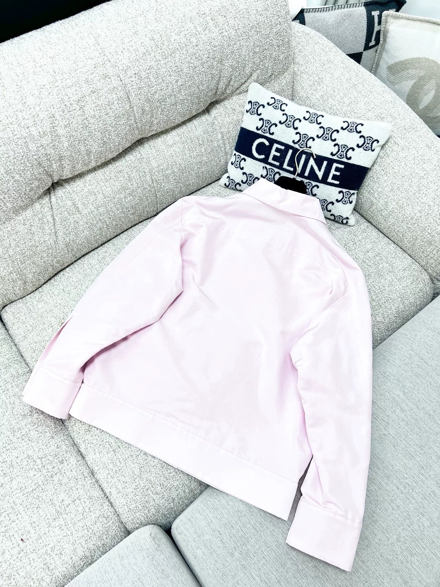 Chanel Chanel 20A Pink Long Sleeve Jacket Size US S / EU 44-46 / 1 - 4 Thumbnail