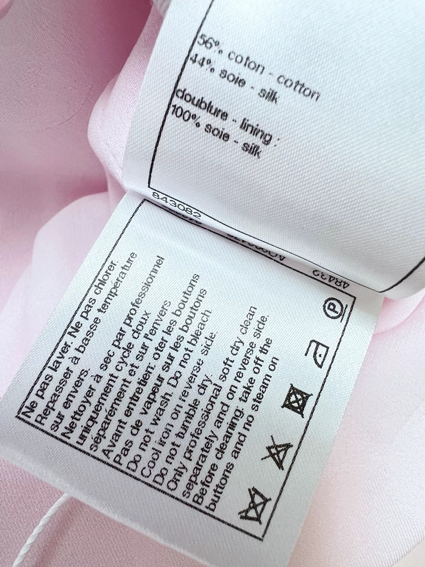 Chanel Chanel 20A Pink Long Sleeve Jacket Size US S / EU 44-46 / 1 - 9 Thumbnail
