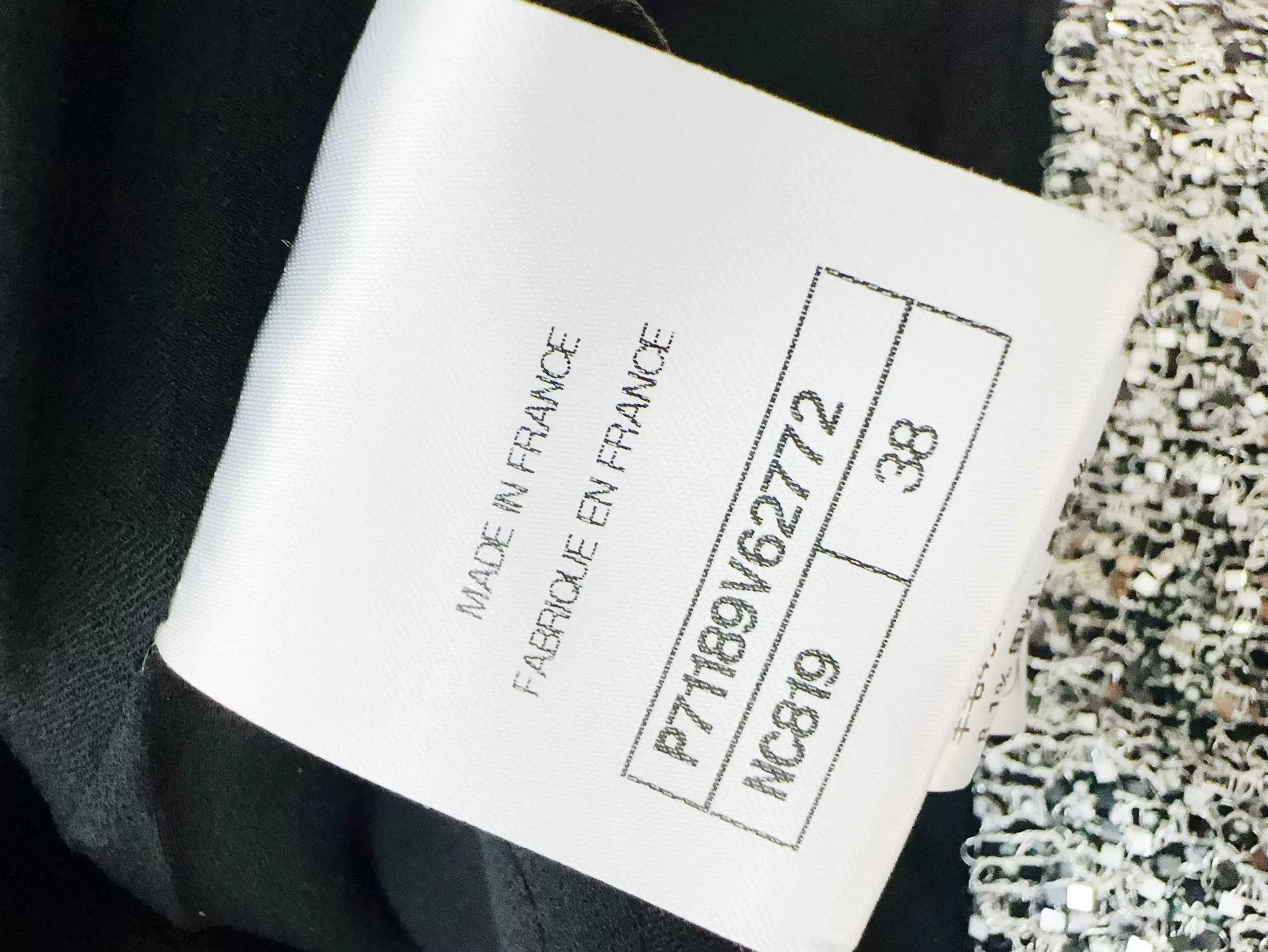 Chanel Chanel Silver Sequin Embroidered Black Coat Size US M / EU 48-50 / 2 - 6 Thumbnail