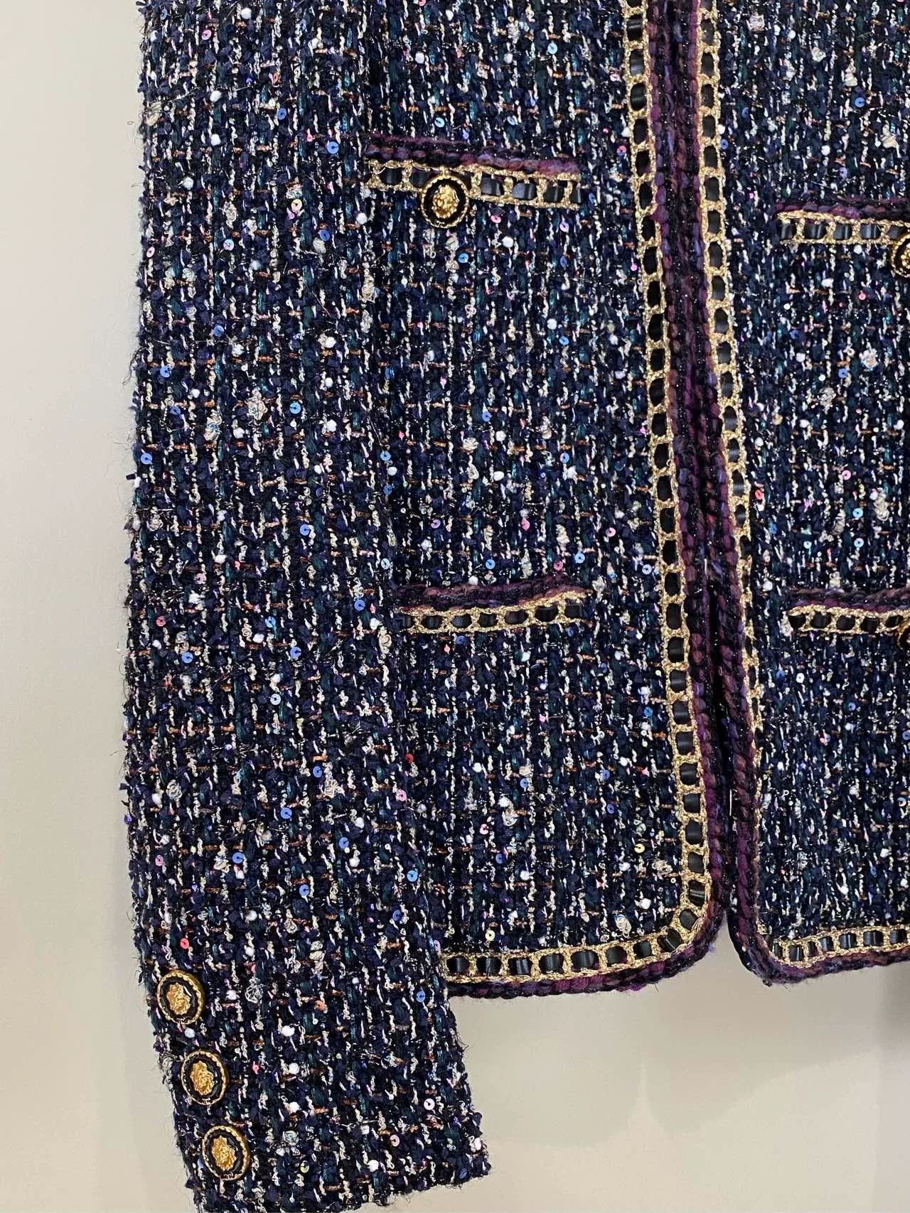 Chanel Chanel 21A Castle Berry Embroidered Jacket Size US L / EU 52-54 / 3 - 4 Thumbnail