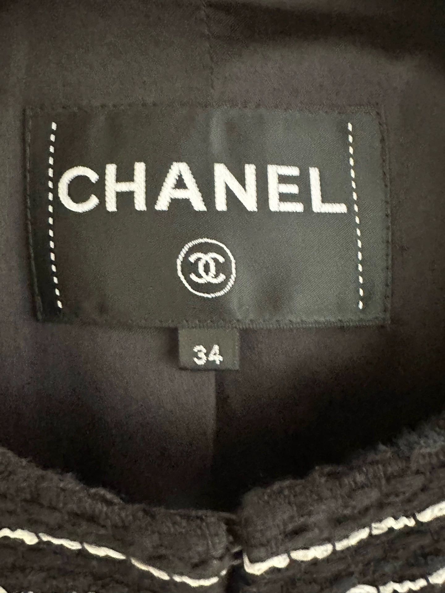 Chanel Chanel 23A Plaid Mid-Length Coat Size US XS / EU 42 / 0 - 3 Thumbnail